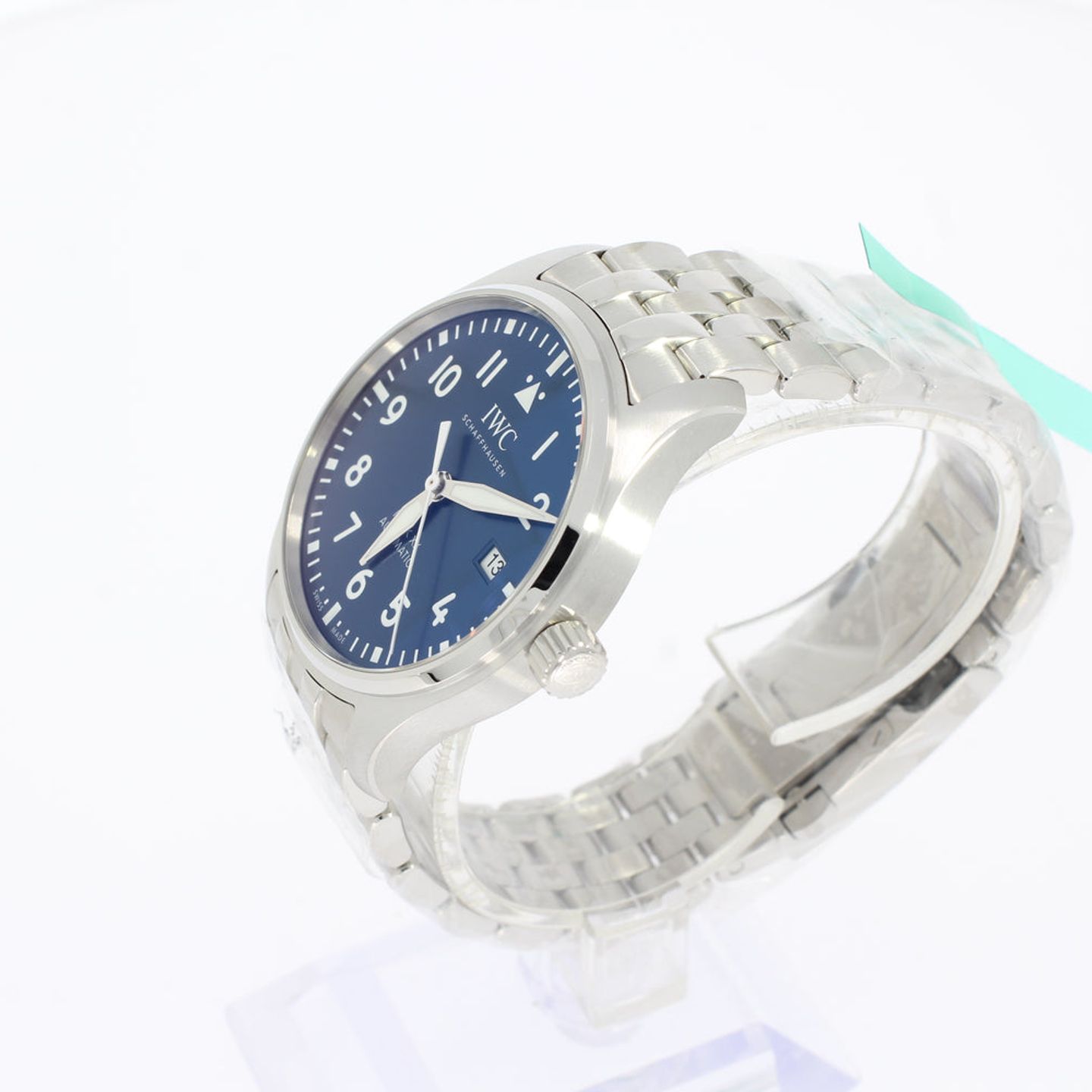 IWC Pilot Mark IW328204 (2025) - Blue dial 40 mm Steel case (2/4)