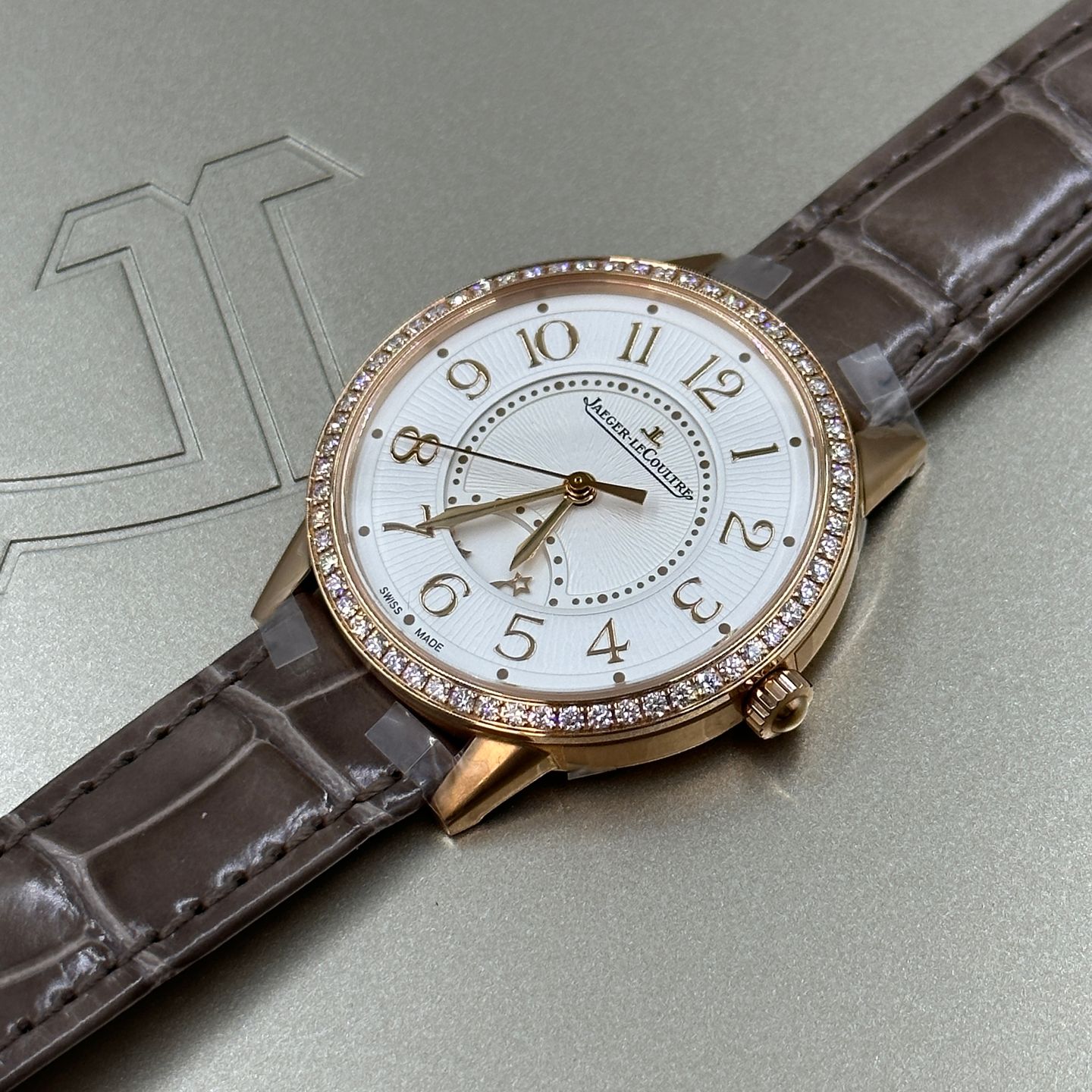 Jaeger-LeCoultre Rendez-Vous Q3442440 (2023) - Silver dial 34 mm Rose Gold case (4/8)