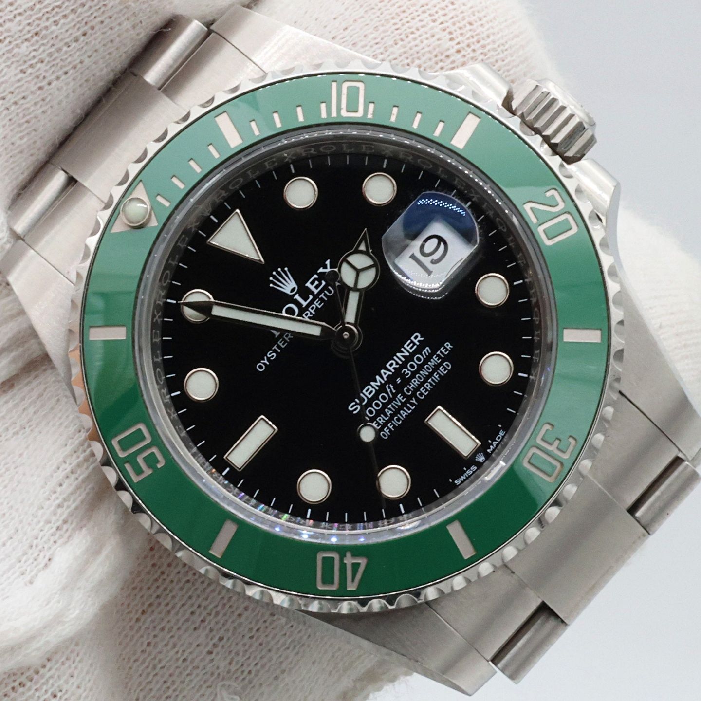 Rolex Submariner Date 126610LV (2022) - 41mm Staal (3/8)