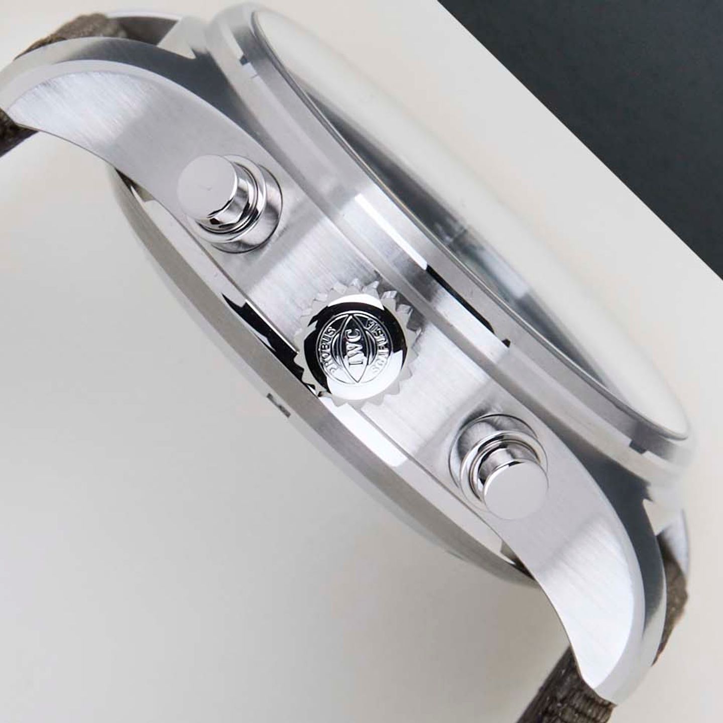 IWC Pilot Spitfire Chronograph IW387901 (2024) - Black dial 41 mm Steel case (8/8)