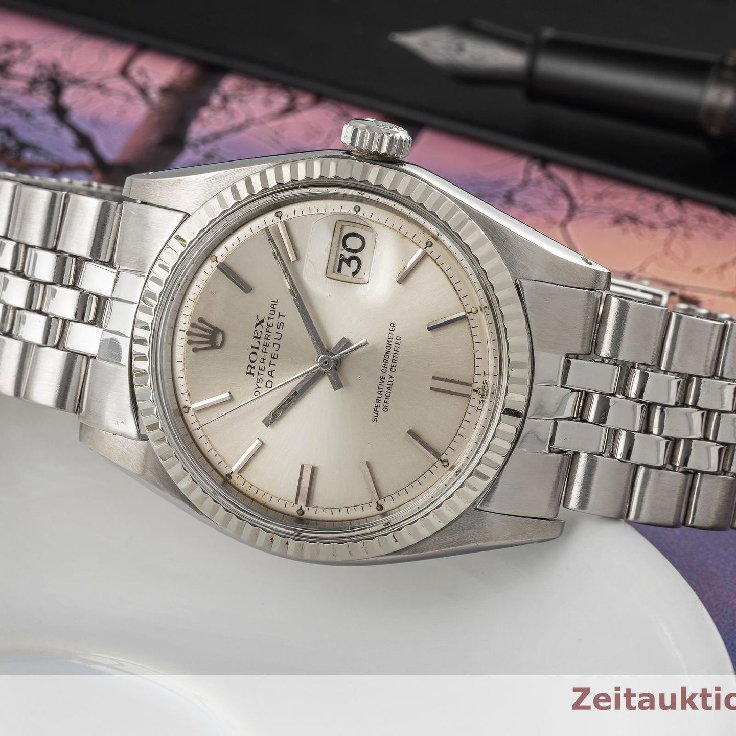 Rolex Datejust 1601 (1971) - Silver dial 36 mm White Gold case (1/8)