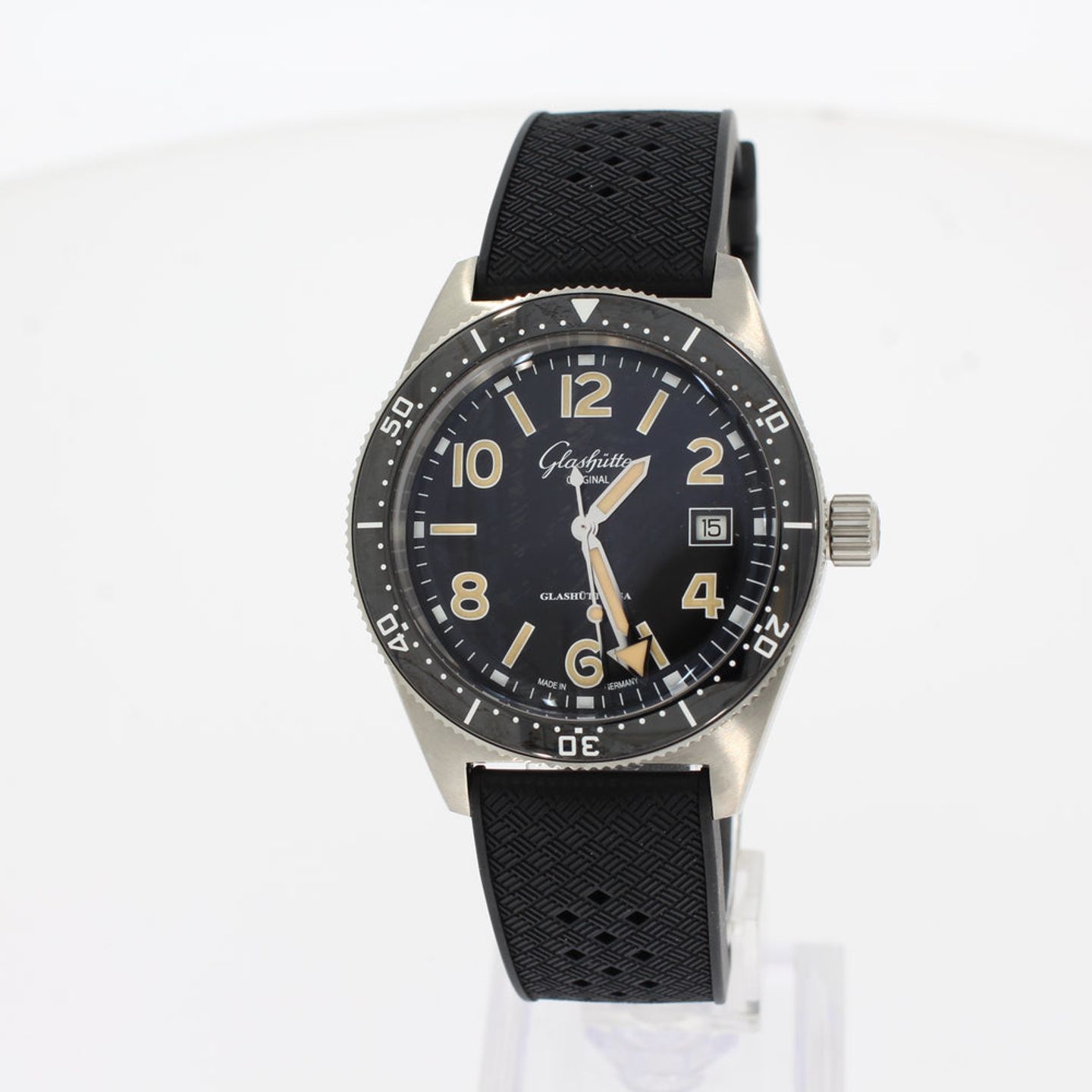 Glashütte Original SeaQ 1-39-11-06-80-33 - (1/4)