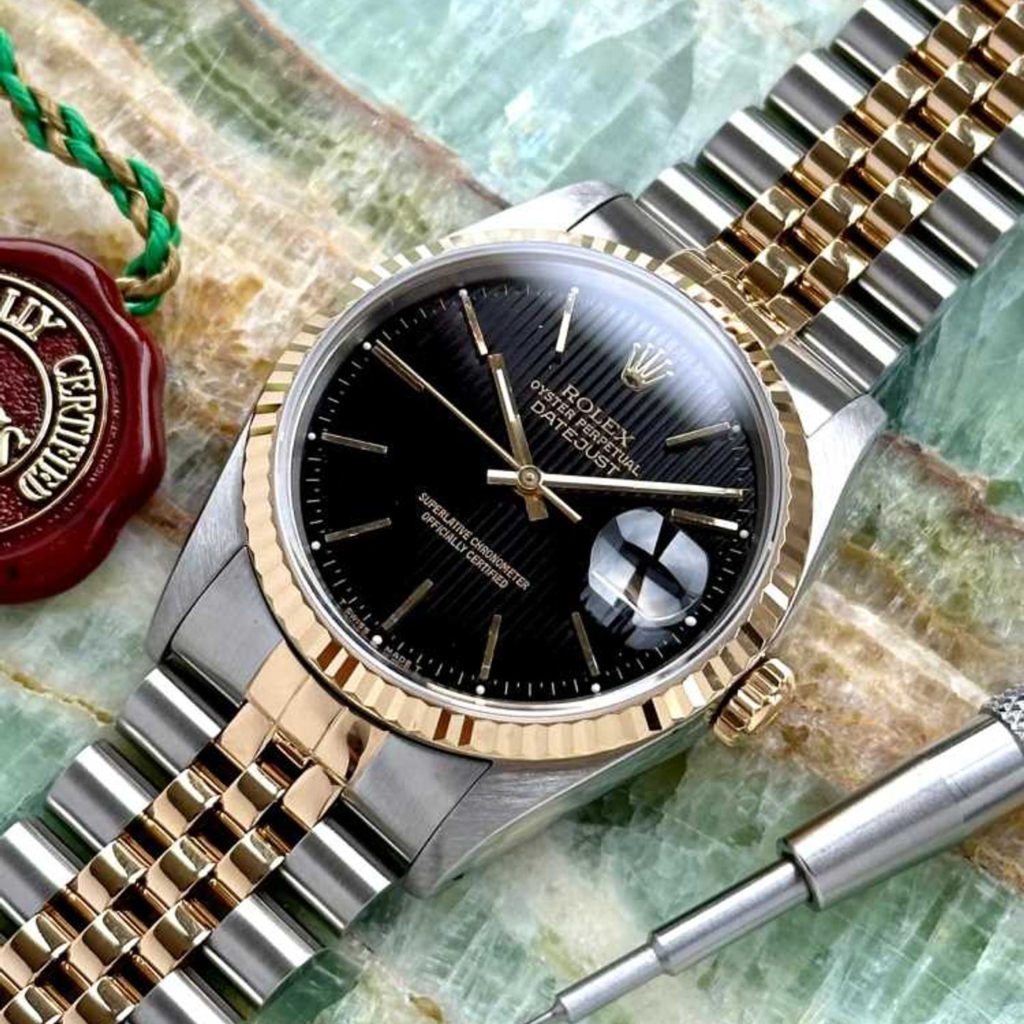 Rolex Datejust 36 16233 (1991) - Black dial 36 mm Gold/Steel case (6/8)