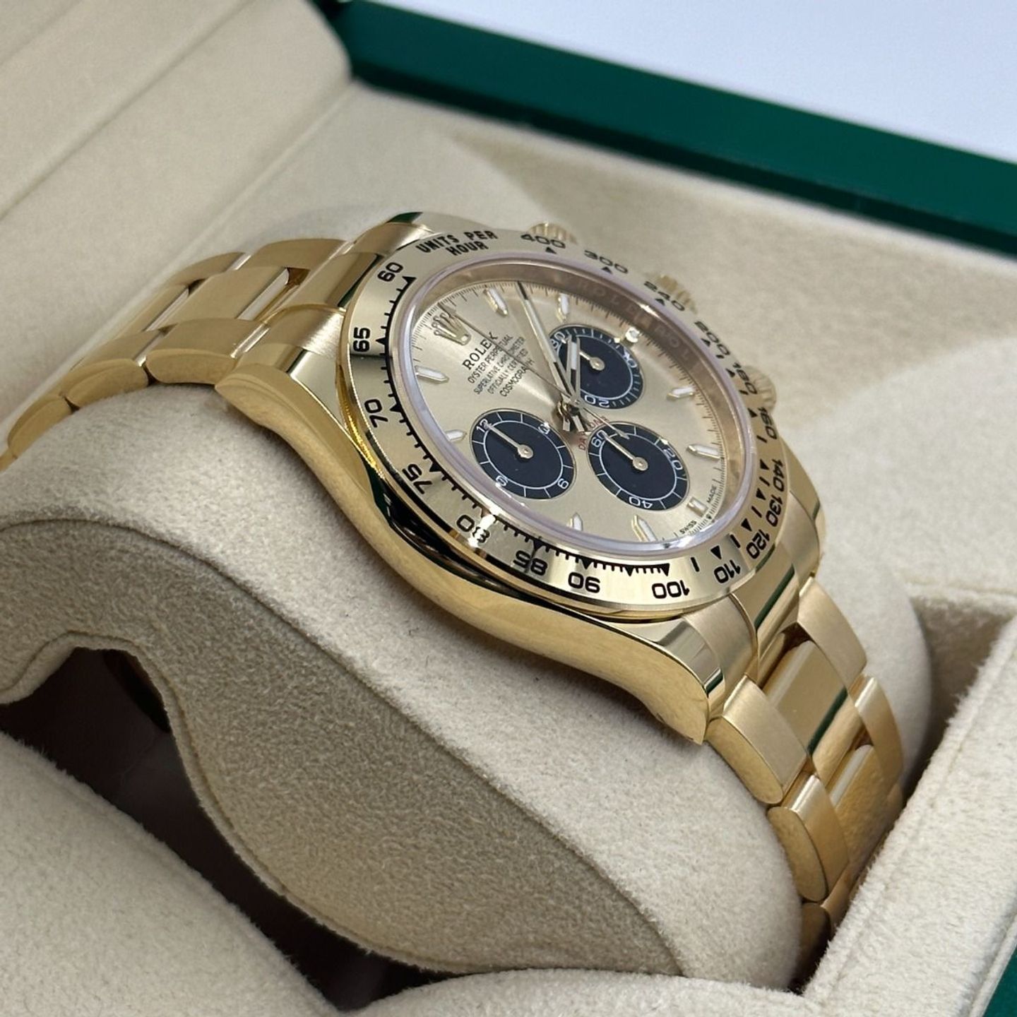 Rolex Daytona 126508 (2024) - Goud wijzerplaat 40mm Geelgoud (7/8)