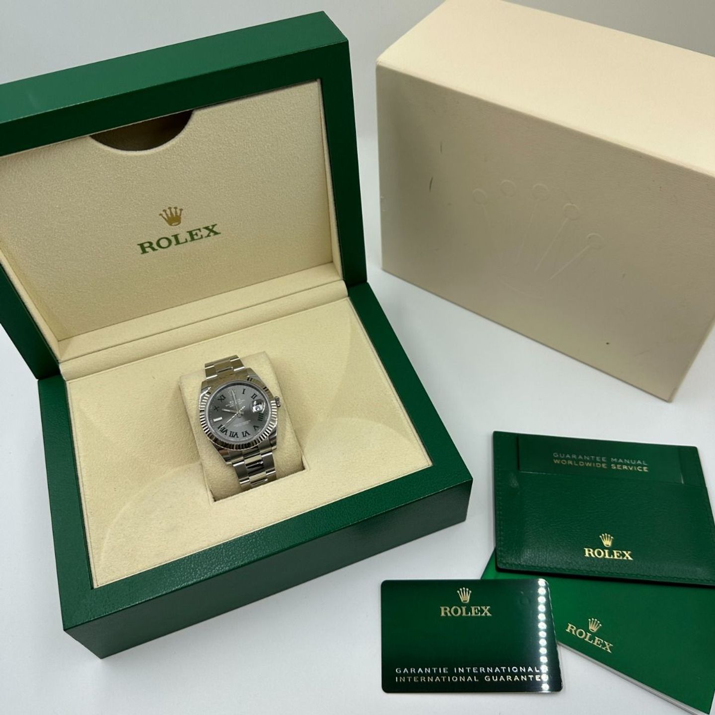 Rolex Datejust 41 126334 (Onbekend (willekeurig serienummer)) - Grijs wijzerplaat 41mm Staal (4/8)