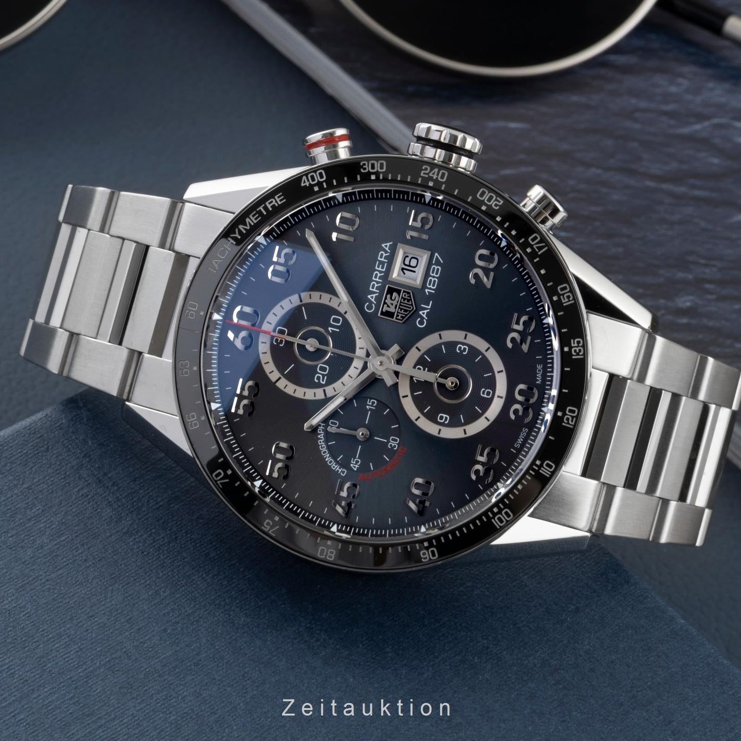 TAG Heuer Carrera Calibre 1887 CAR2A11.BA0799 (Unknown (random serial)) - Grey dial 43 mm Steel case (2/8)