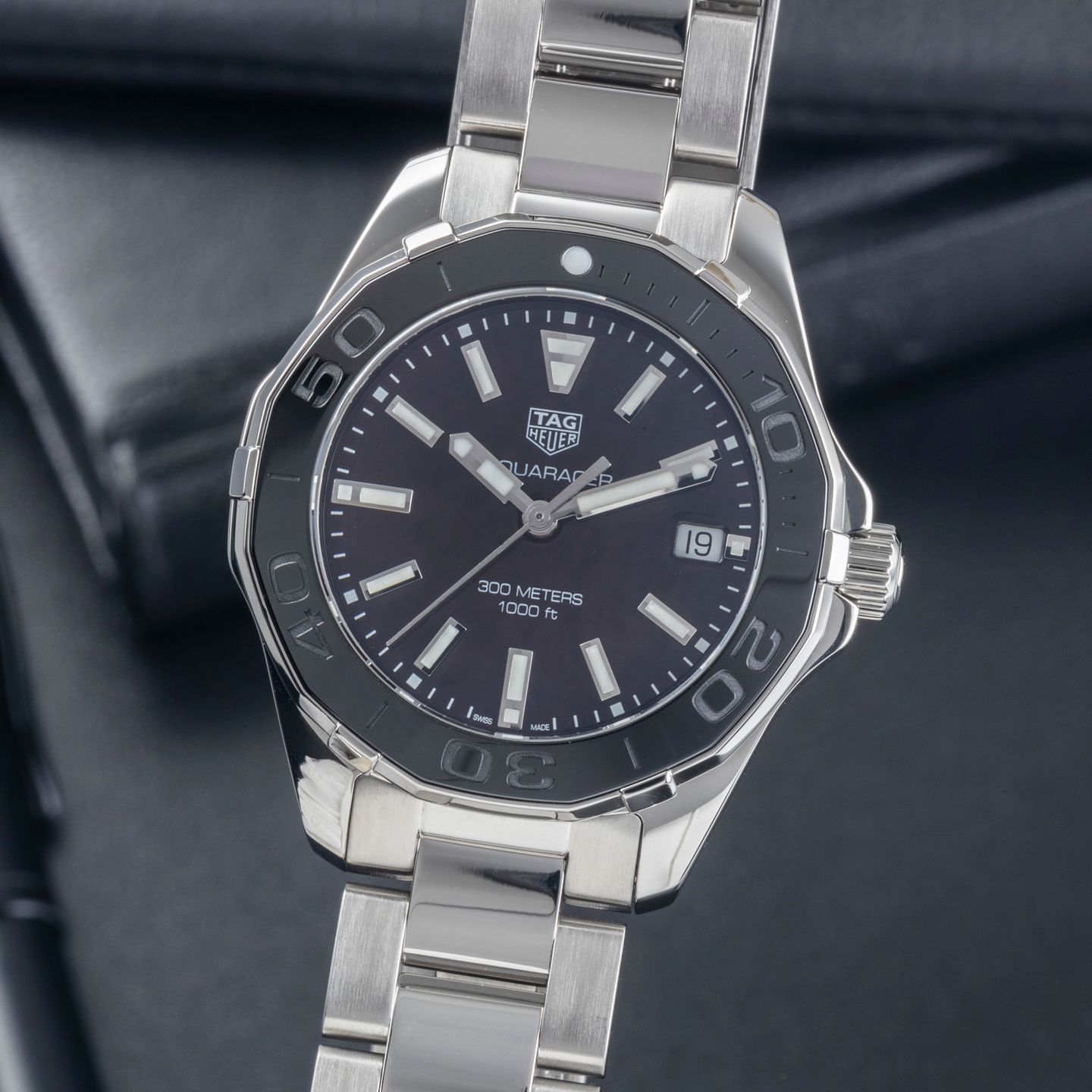 TAG Heuer Aquaracer Lady WAY131K.BA0748 (Unknown (random serial)) - Black dial 35 mm Steel case (3/8)