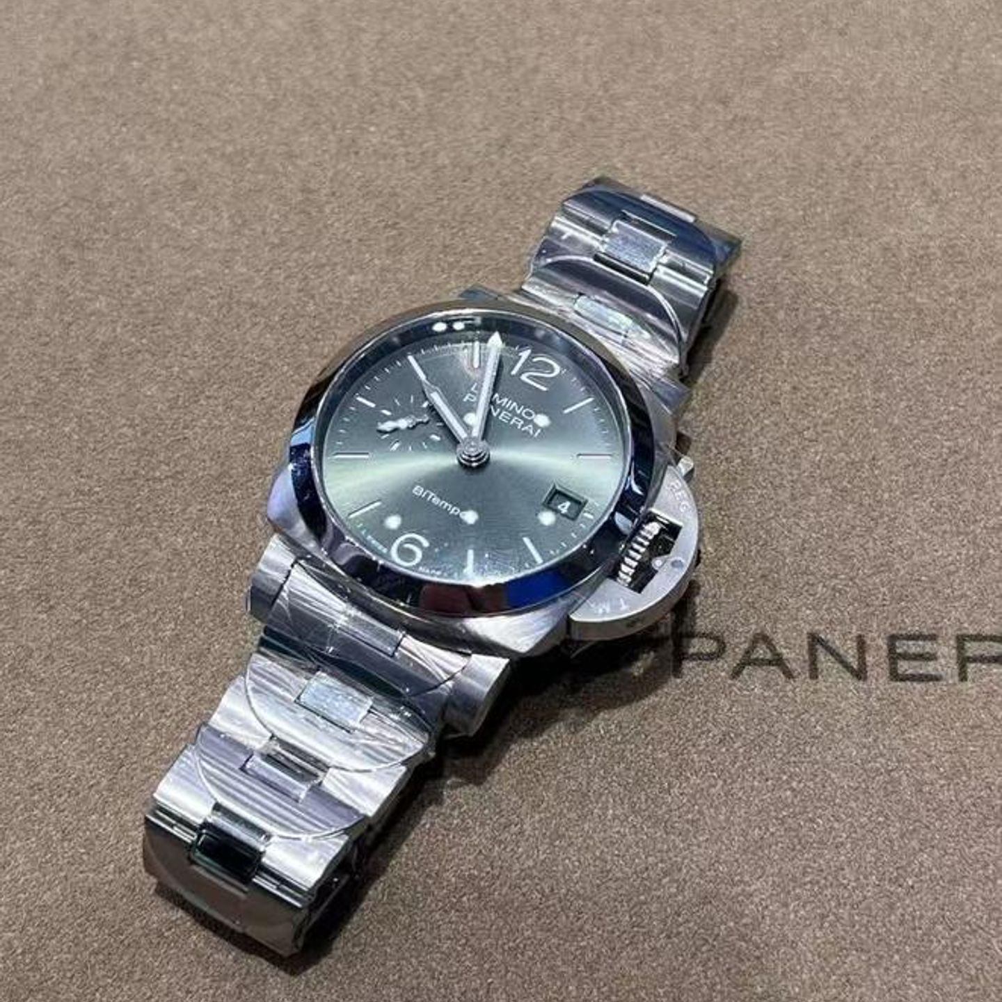 Panerai Unknown PAM01640 - (1/6)