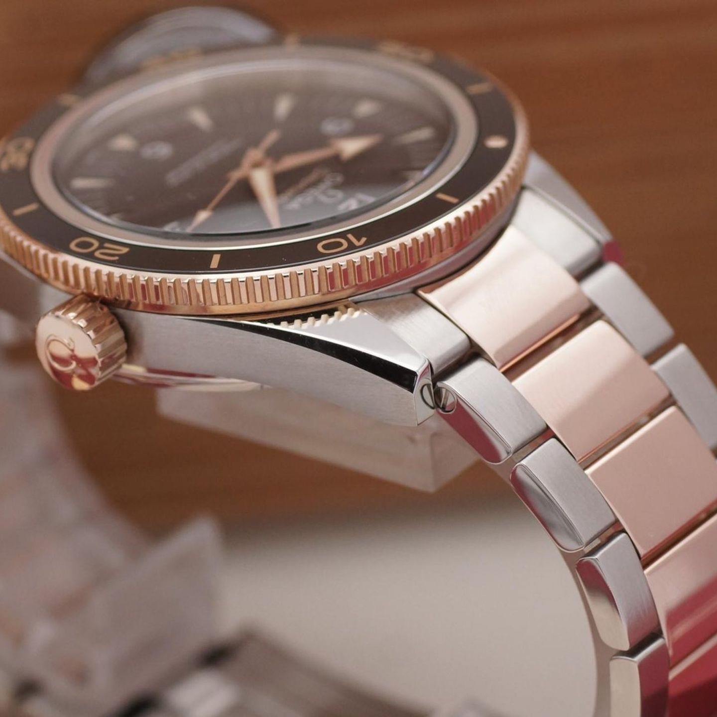 Omega Seamaster 300 233.20.41.21.01.001 - (7/8)