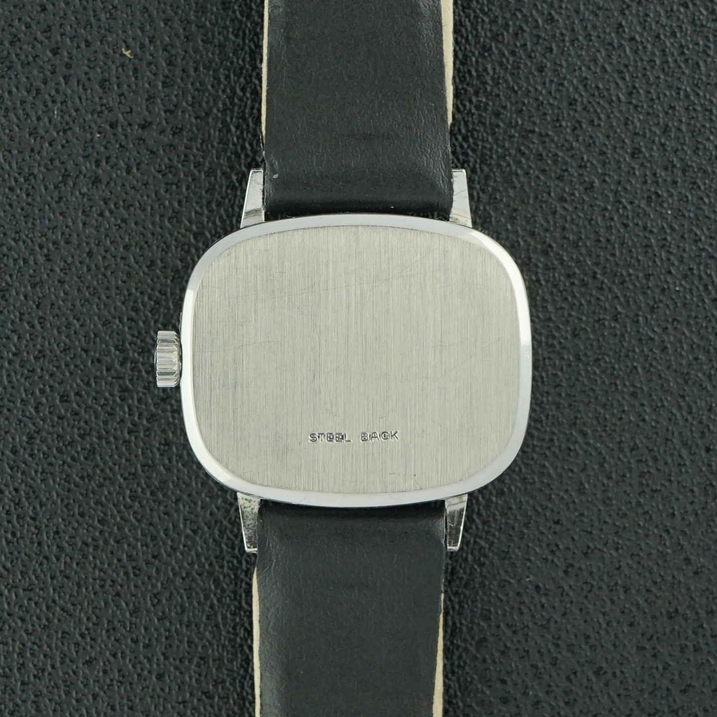 Omega Genève 511.413 - (3/8)