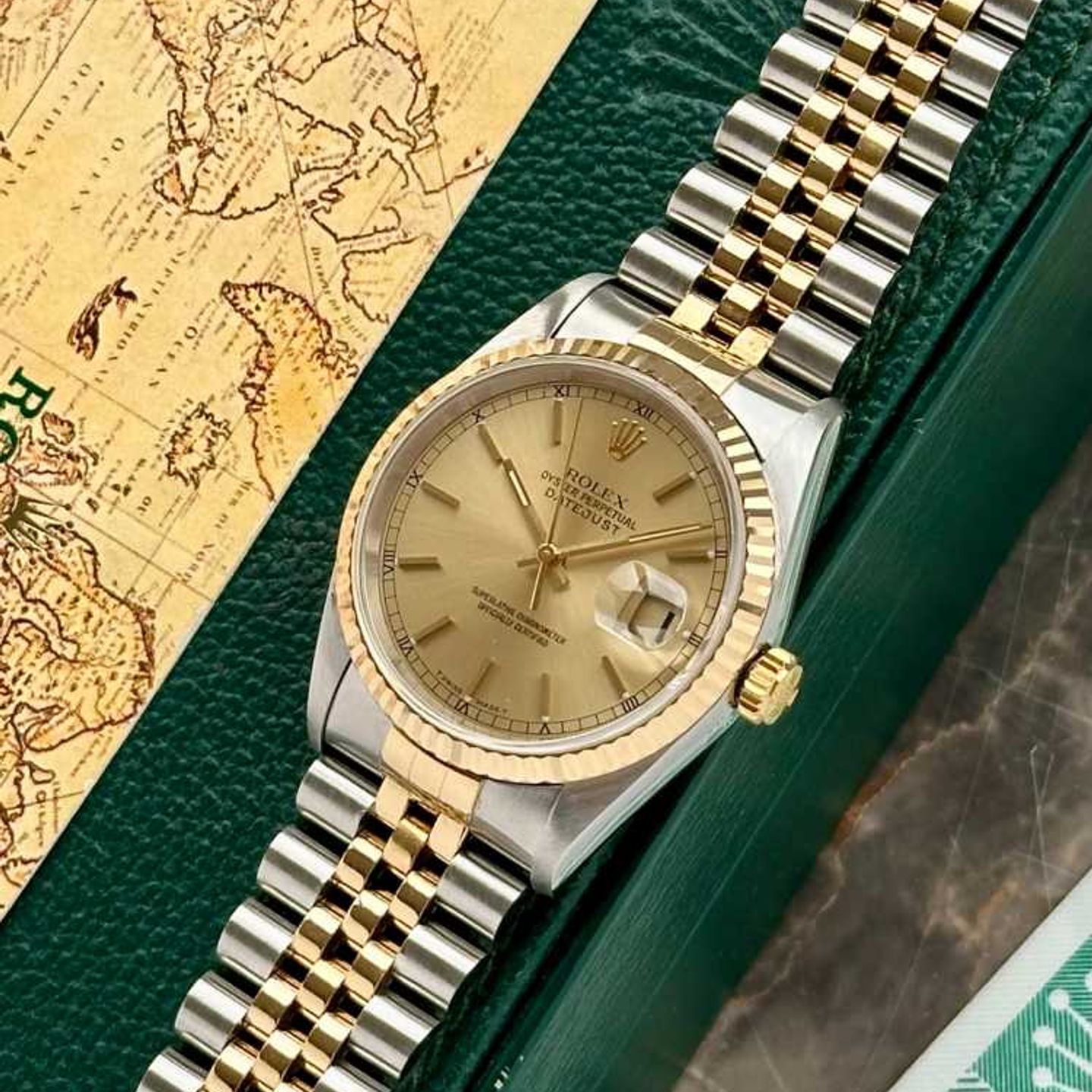 Rolex Datejust 36 16233 (1997) - Gold dial 36 mm Gold/Steel case (6/8)