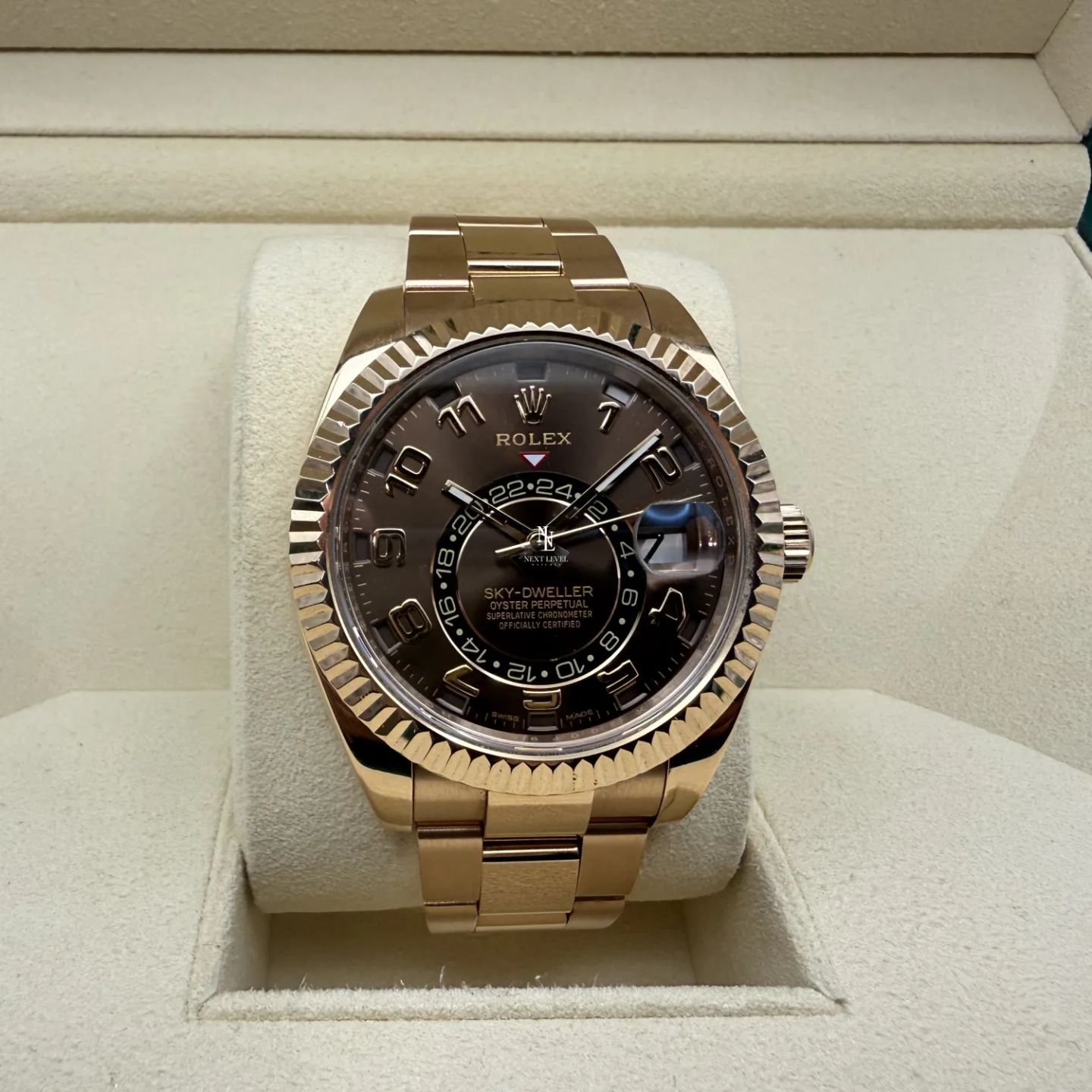 Rolex Sky-Dweller 326935 (2016) - 42mm Roségoud (2/8)