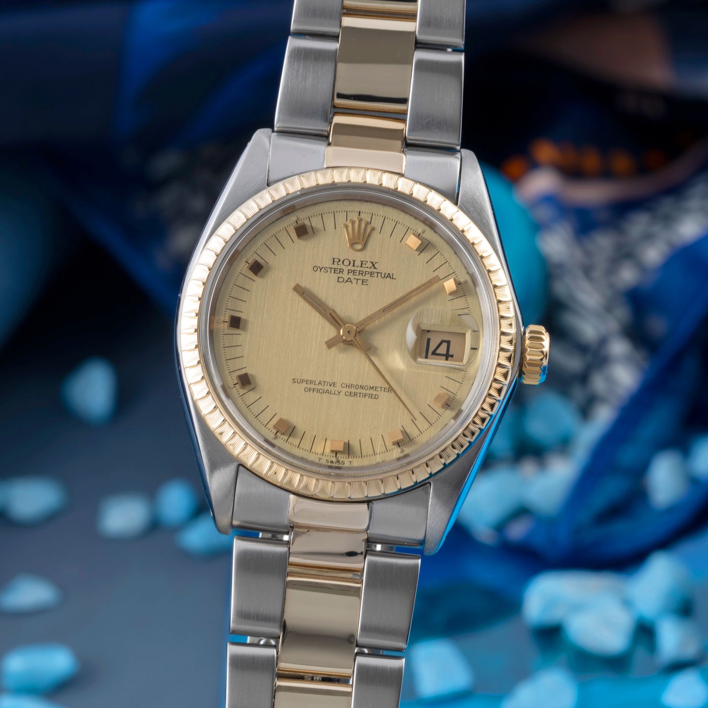 Rolex Oyster Perpetual Date 1505 (1971) - Champagne wijzerplaat 34mm Staal (3/8)