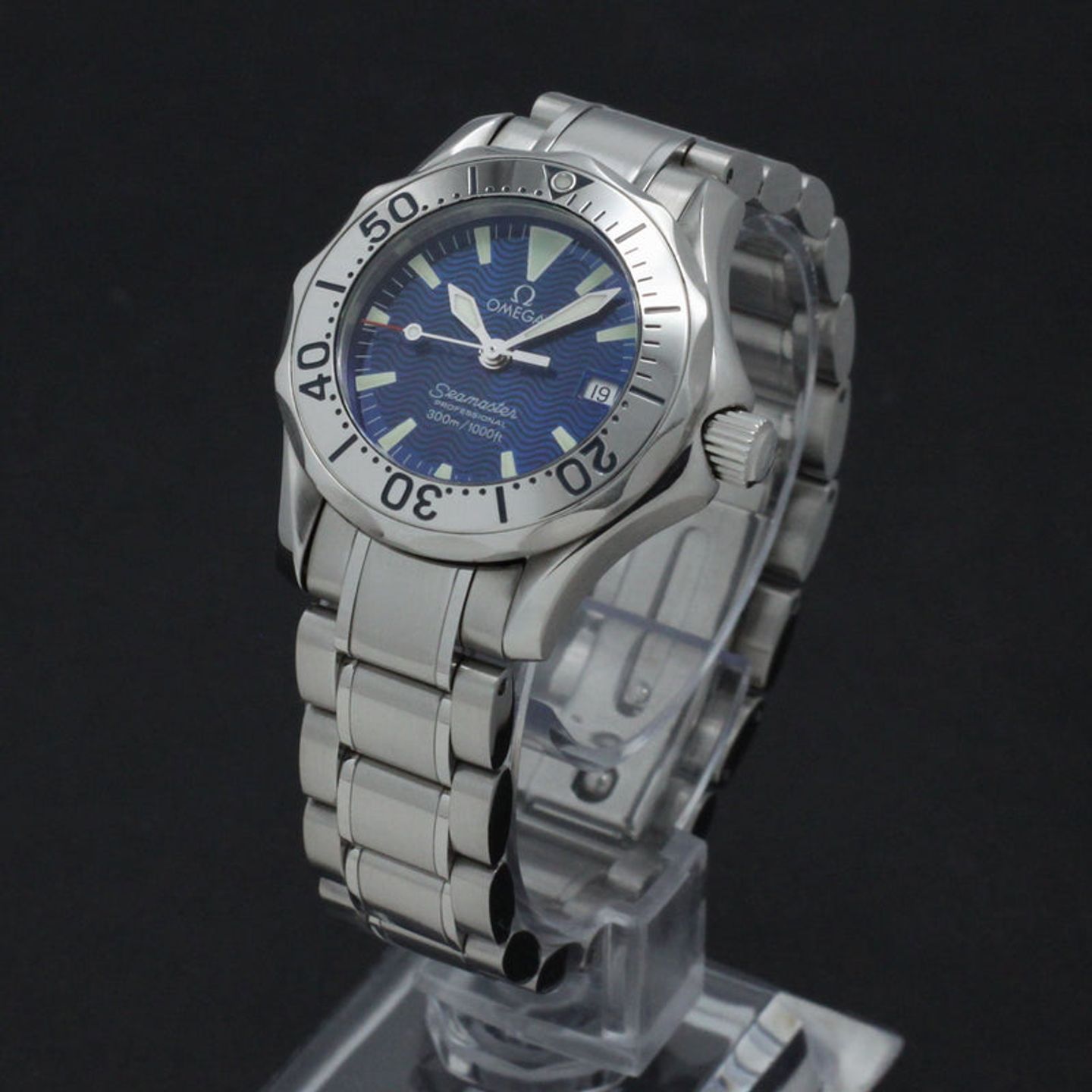 Omega Seamaster Diver 300 M 2285.80.00 (1998) - Blue dial 28 mm Steel case (4/14)