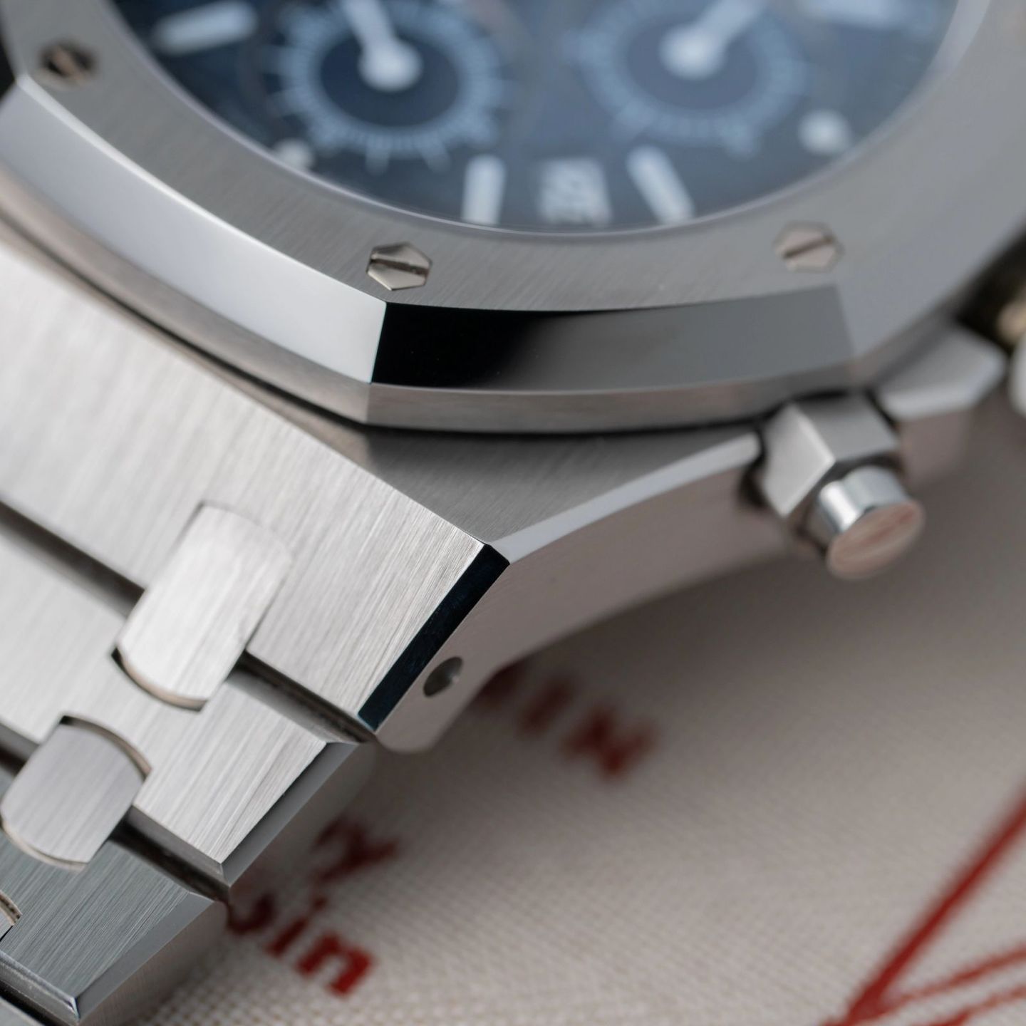 Audemars Piguet Royal Oak Chronograph 26300ST - (7/8)