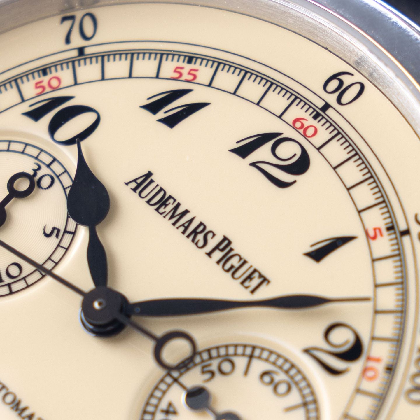 Audemars Piguet Jules Audemars 26100BC (Unknown (random serial)) - Champagne dial 41 mm White Gold case (7/8)