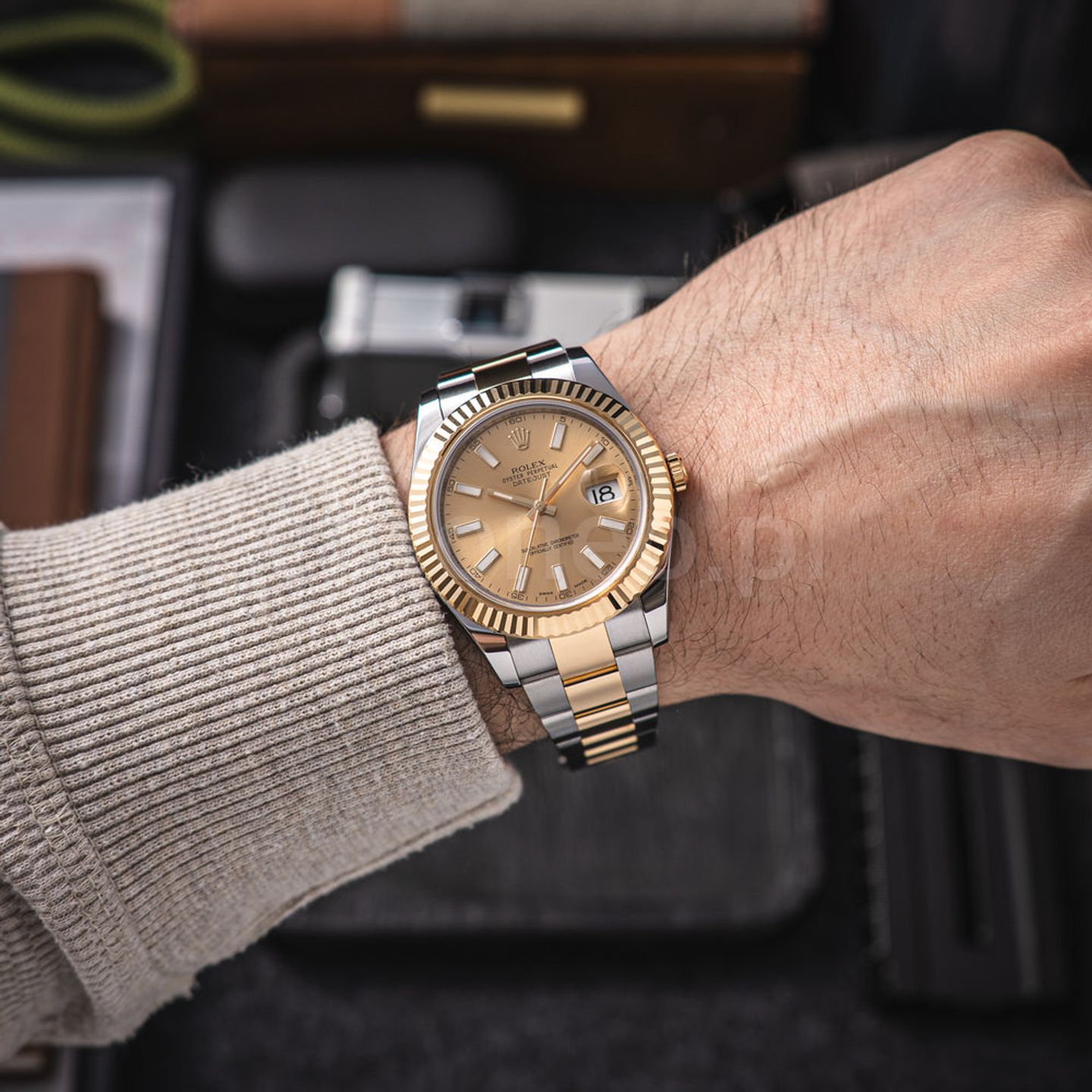 Rolex Datejust 41 126333 (2011) - Champagne dial 41 mm Gold/Steel case (4/8)