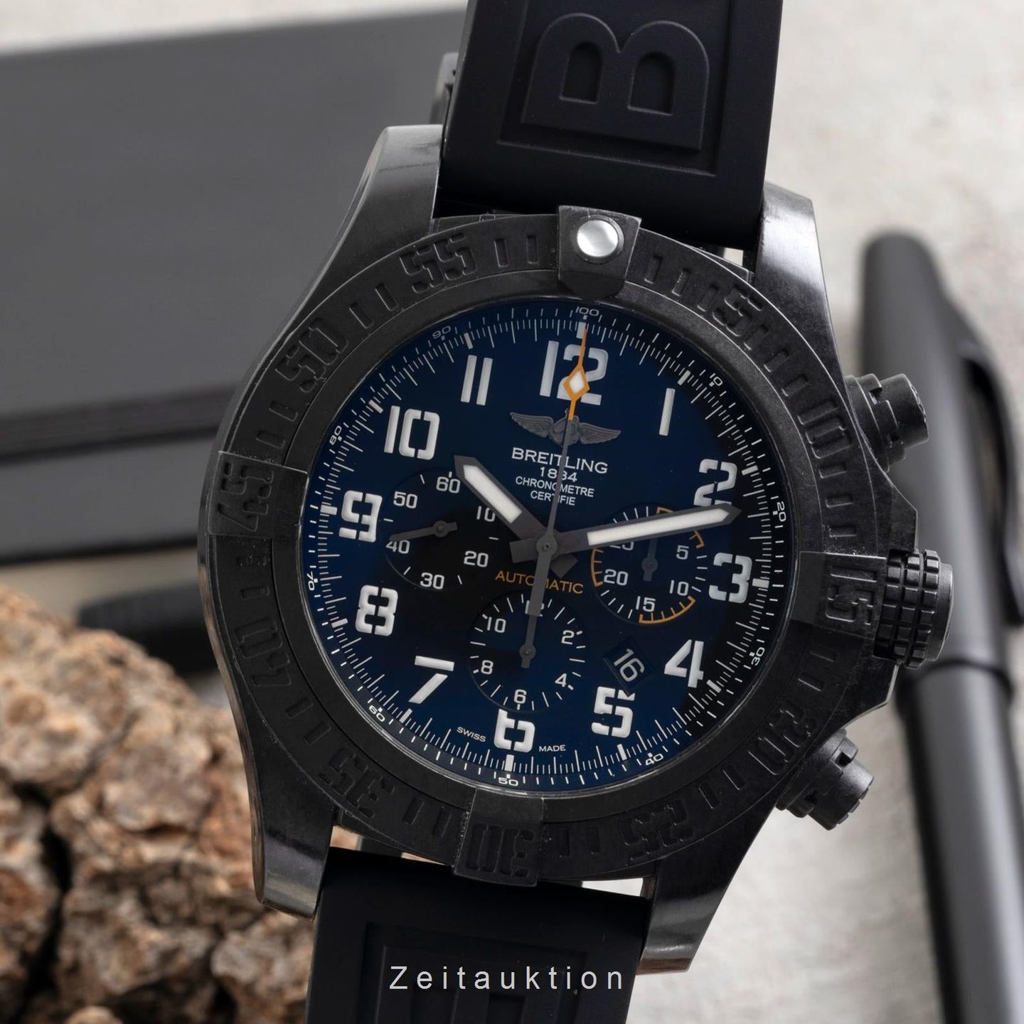 Breitling Avenger XB017E4/BF29 - (1/8)