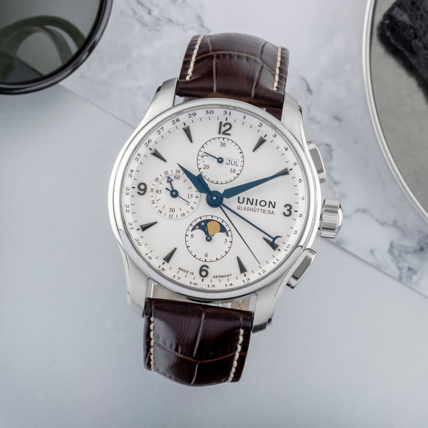 Union Glashütte Belisar Chronograph D002.425.16.037.00 (Onbekend (willekeurig serienummer)) - Wit wijzerplaat 42mm Staal (1/8)
