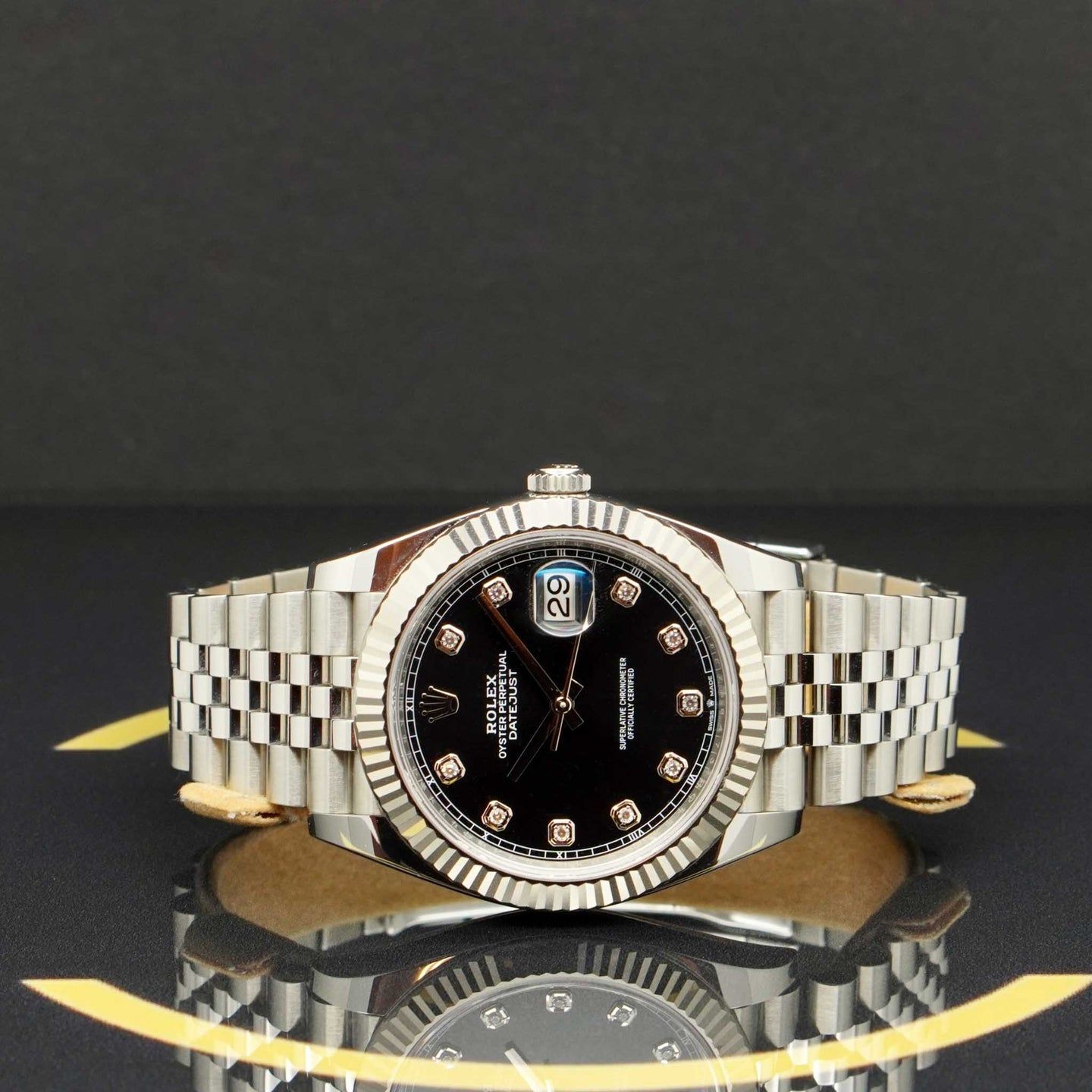 Rolex Datejust 41 126334 (2023) - Zwart wijzerplaat 41mm Staal (4/7)
