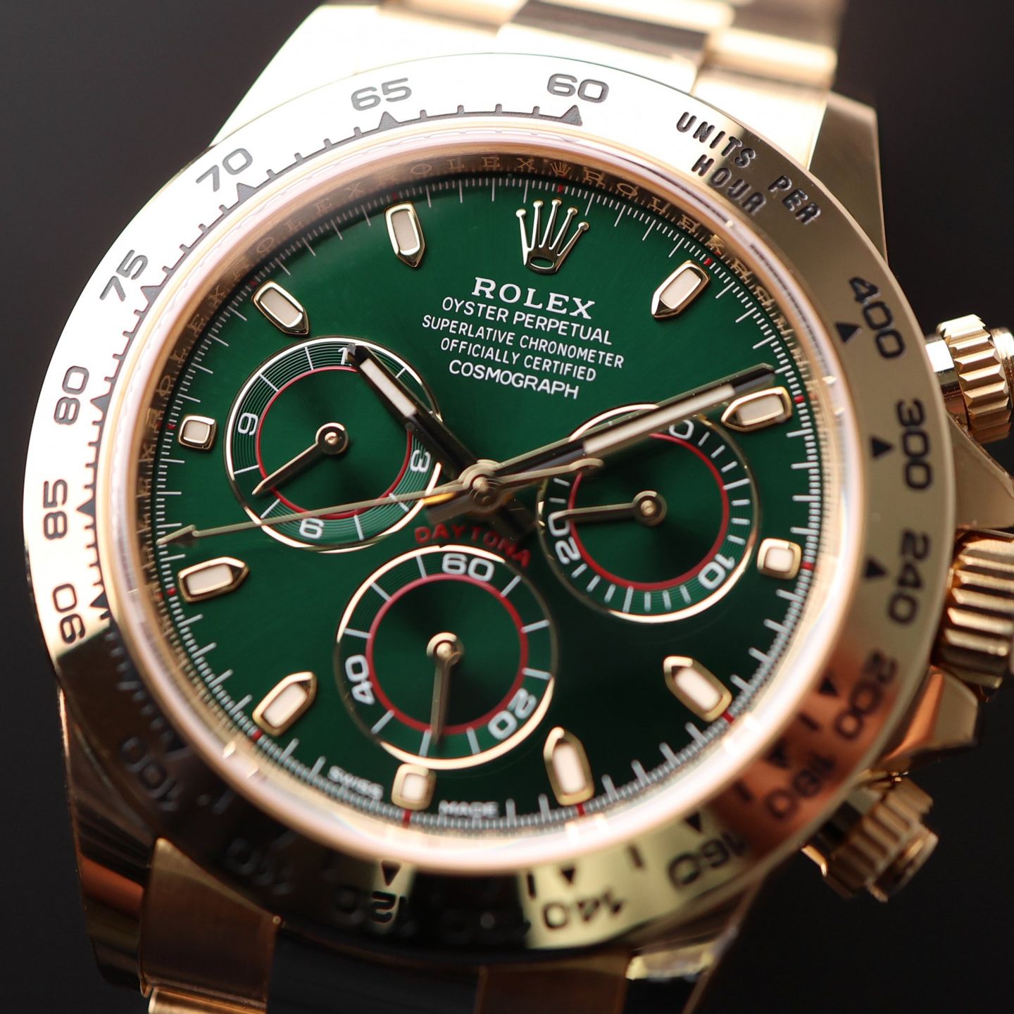 Rolex Daytona 116508 - (2/3)