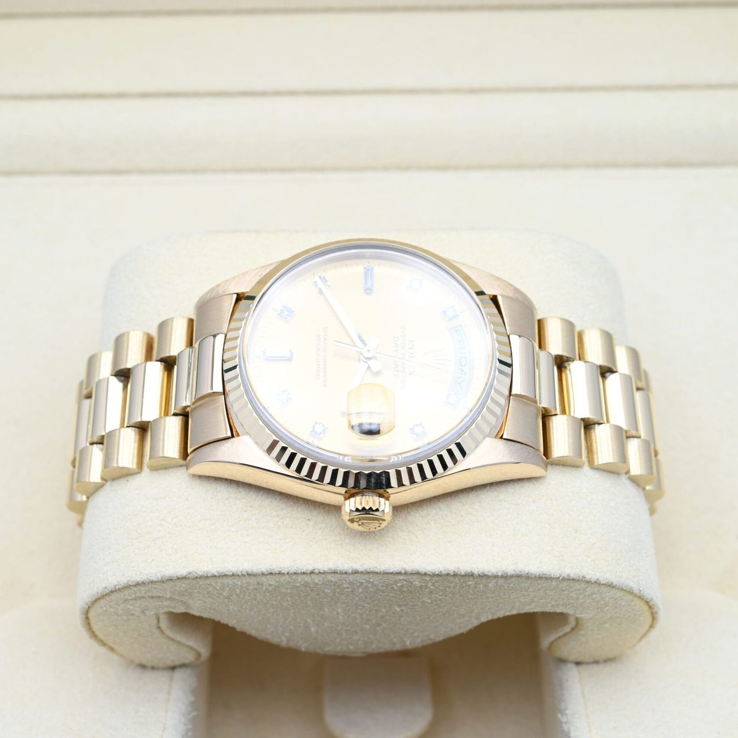 Rolex Day-Date 36 18238 (1997) - Champagne wijzerplaat 36mm Geelgoud (4/7)