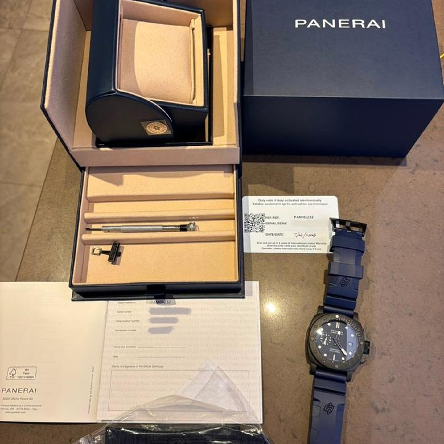 Panerai Submersible PAM01232 - (7/7)