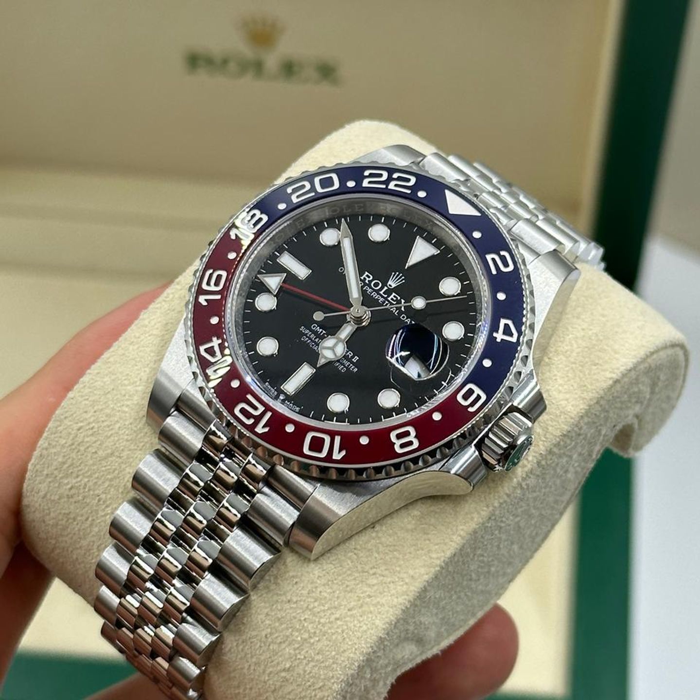 Rolex GMT-Master II 126710BLRO (2025) - 40mm Staal (7/10)