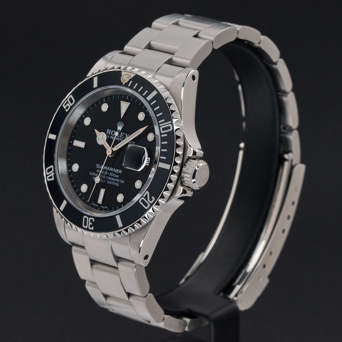 Rolex Submariner Date 16610 (2000) - Black dial 40 mm Steel case (4/8)