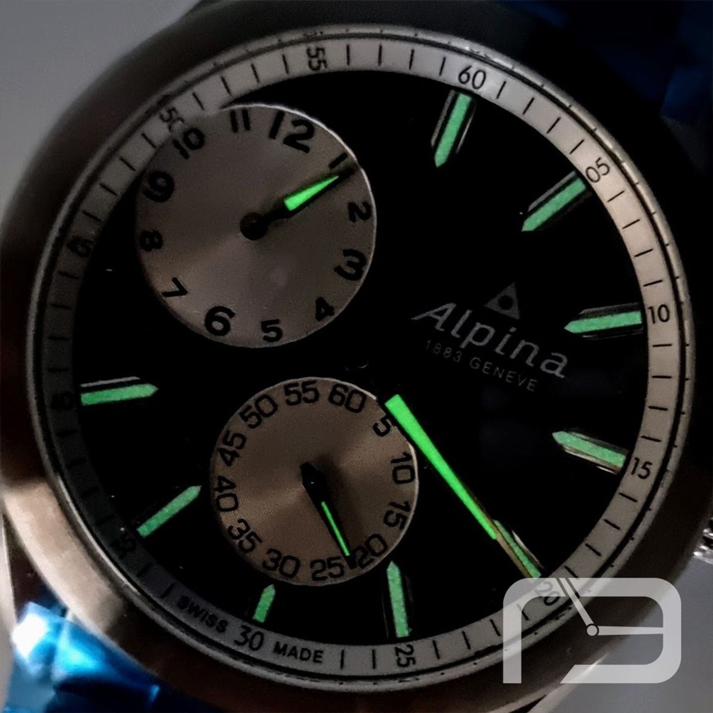 Alpina Alpiner AL-650BSS5E6B (2024) - Black dial Unknown Steel case (5/8)