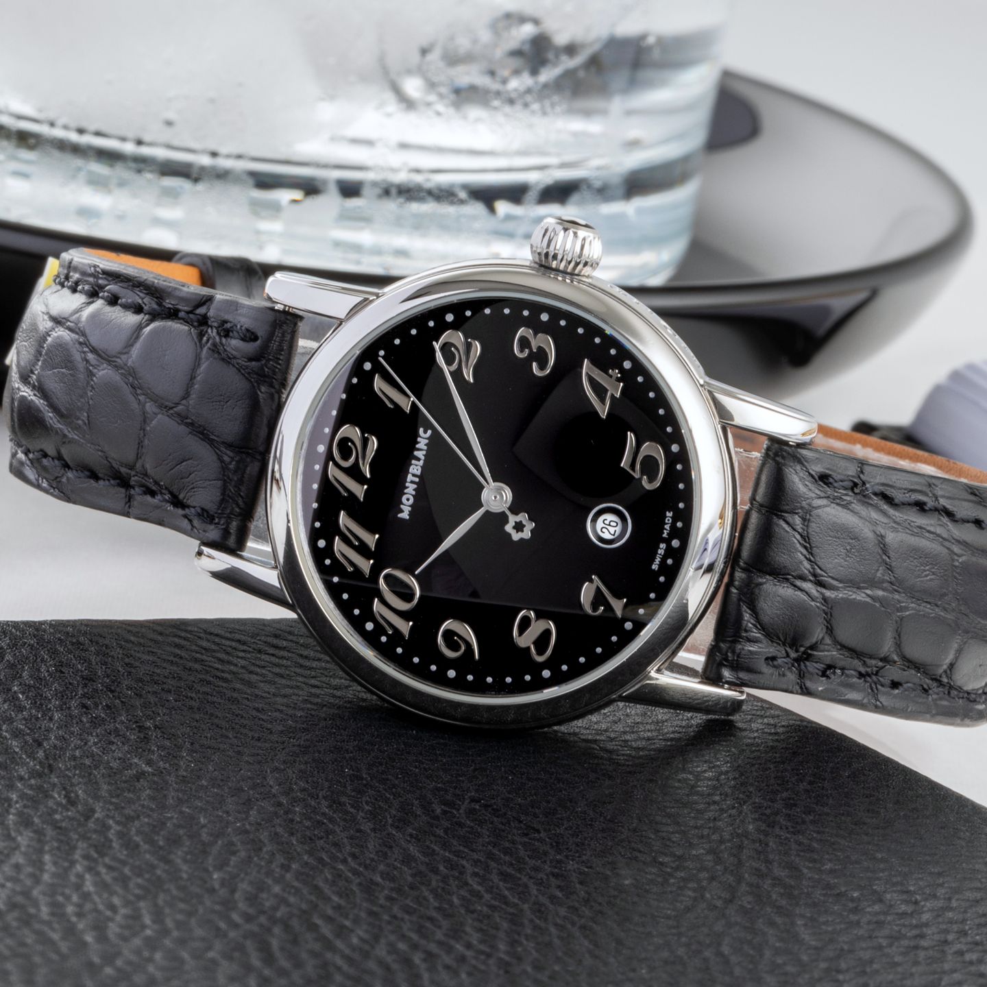 Montblanc Star 7020 (2005) - Black dial 33 mm Steel case (2/8)