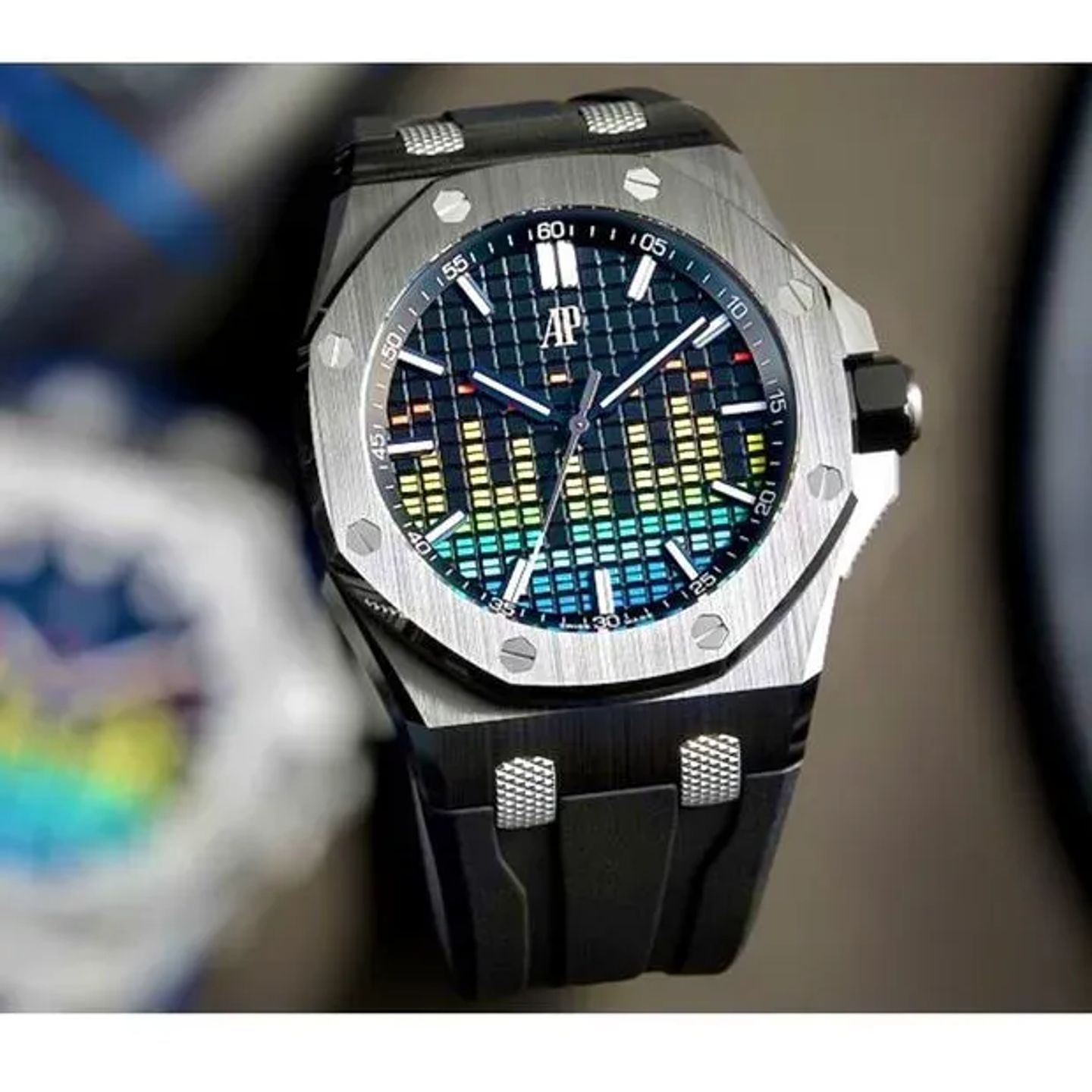 Audemars Piguet Royal Oak Offshore 15600CE.OO.A002CA.01 (2022) - Black dial 43 mm Ceramic case (5/6)