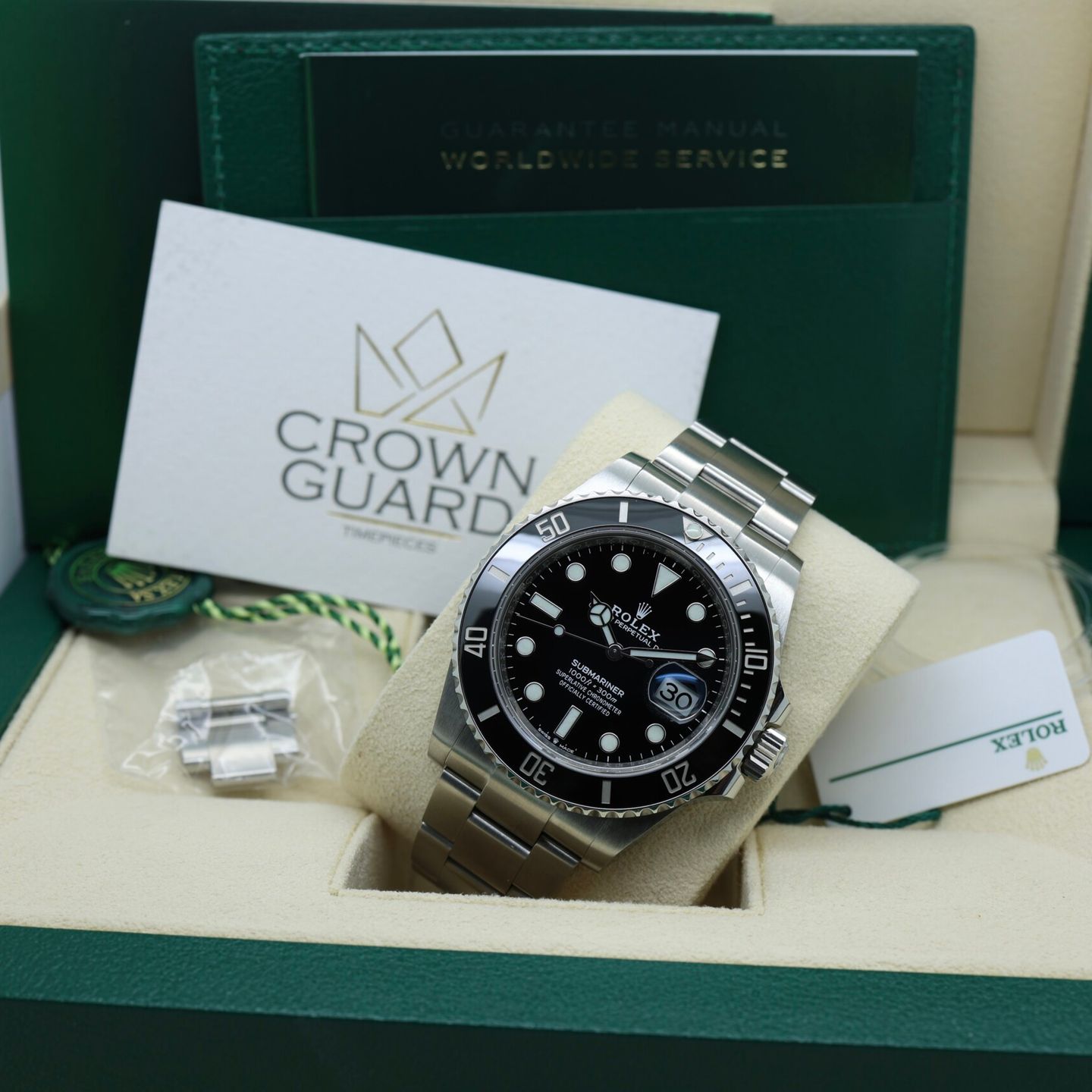 Rolex Submariner Date 126610LN - (8/8)