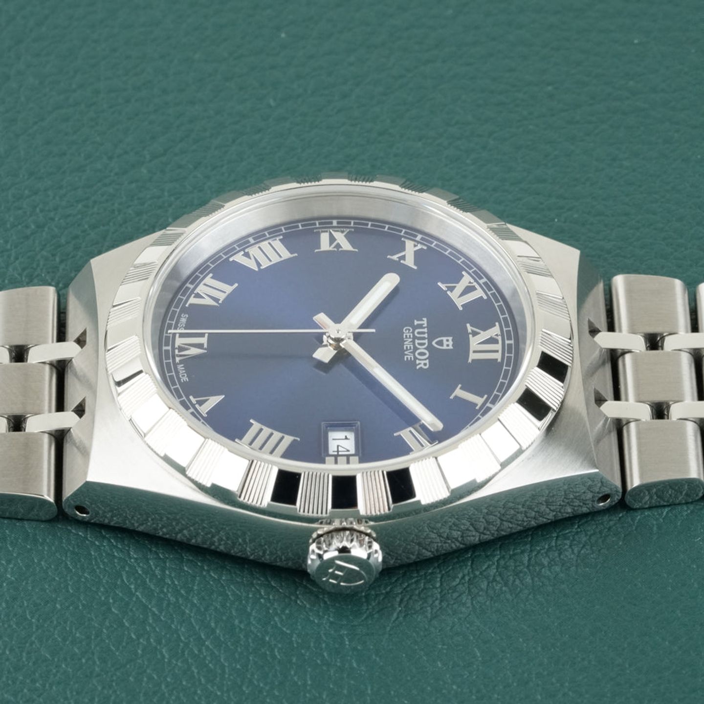 Tudor Royal 28500 - (4/8)