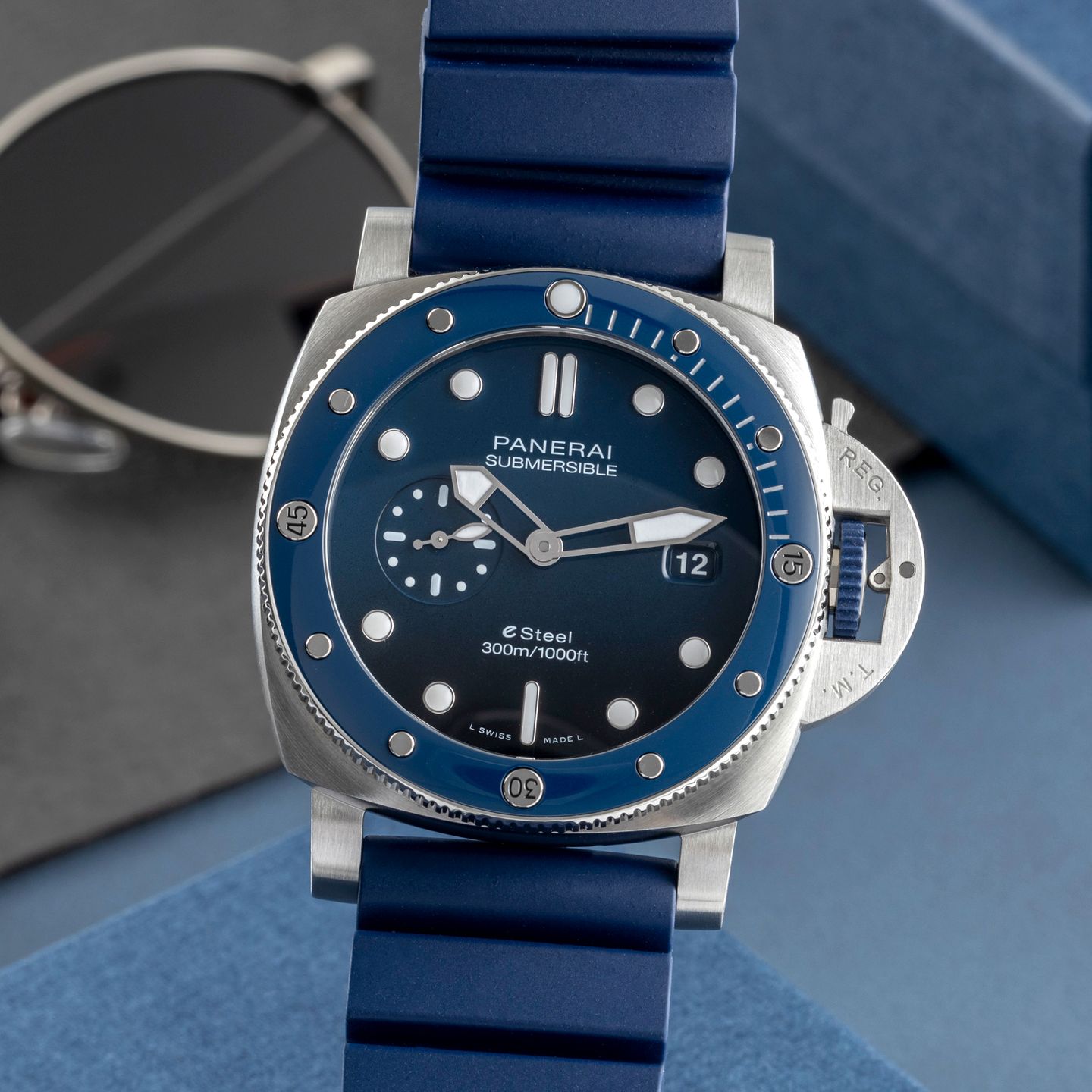 Panerai Luminor Submersible PAM01289 (Unknown (random serial)) - Blue dial 44 mm Steel case (3/8)