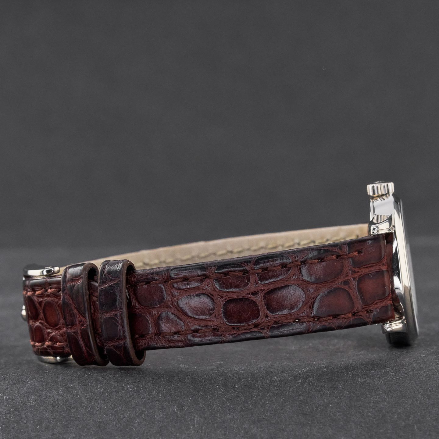 Rolex Cellini 6111/9 (2011) - Black dial 25 mm White Gold case (6/8)