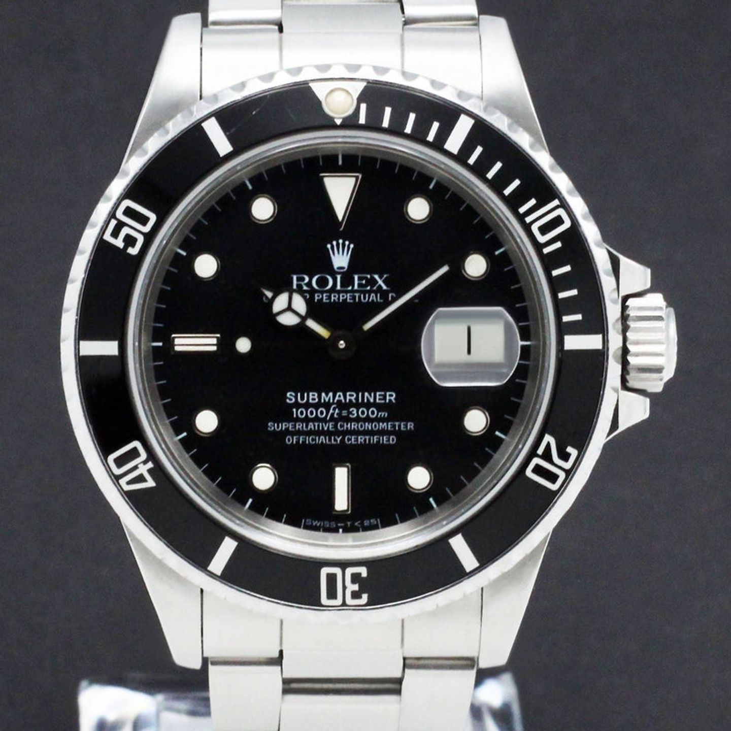 Rolex Submariner Date 16800 - (1/6)