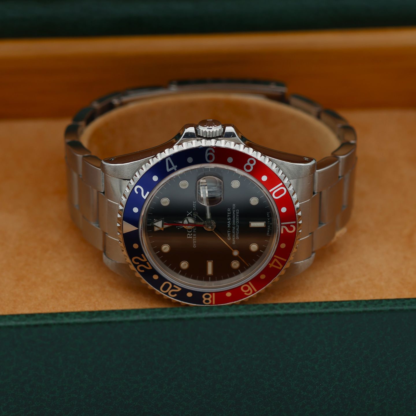 Rolex GMT-Master 16700 - (3/8)
