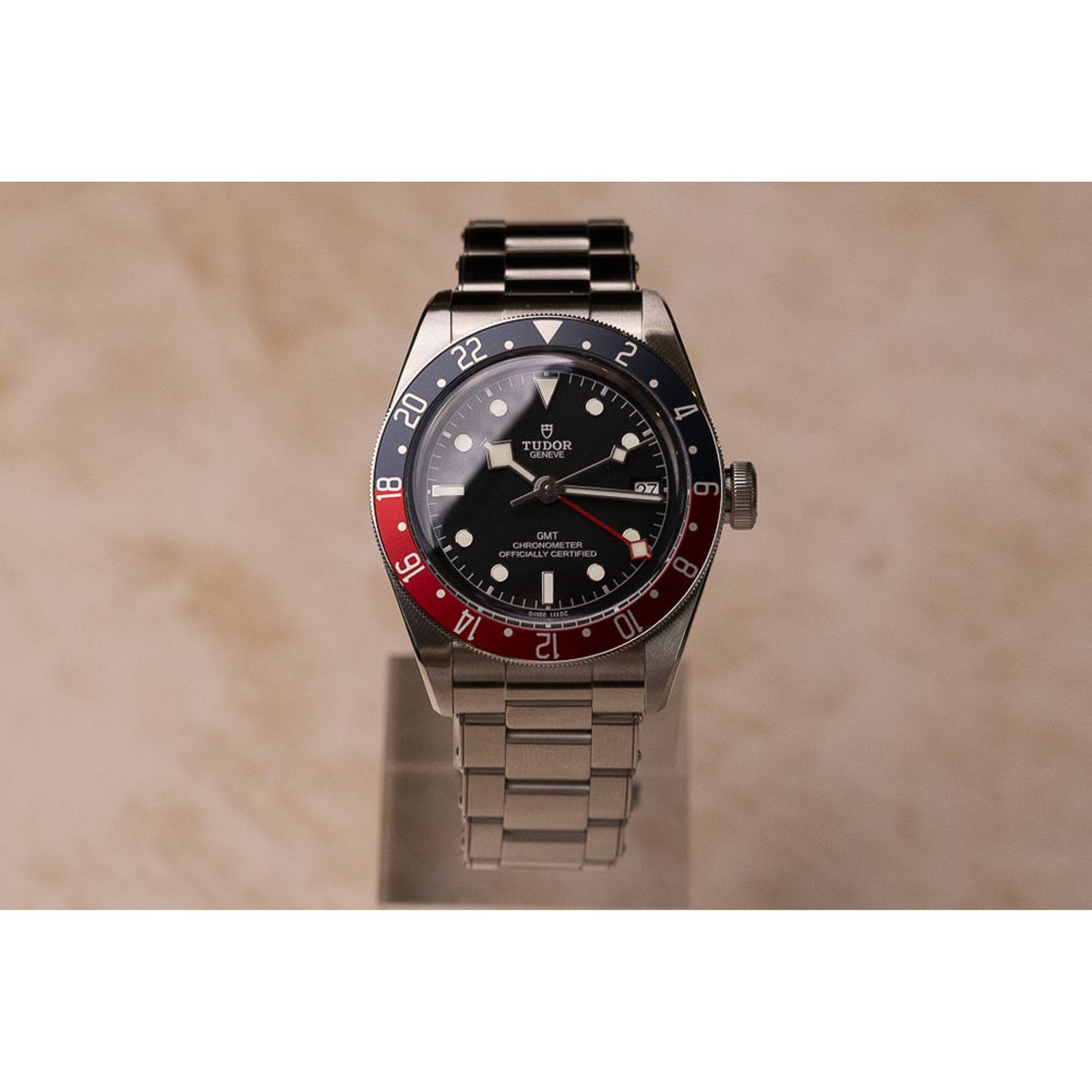 Tudor Black Bay GMT 79830RB (2026) - Zwart wijzerplaat 41mm Staal (2/8)