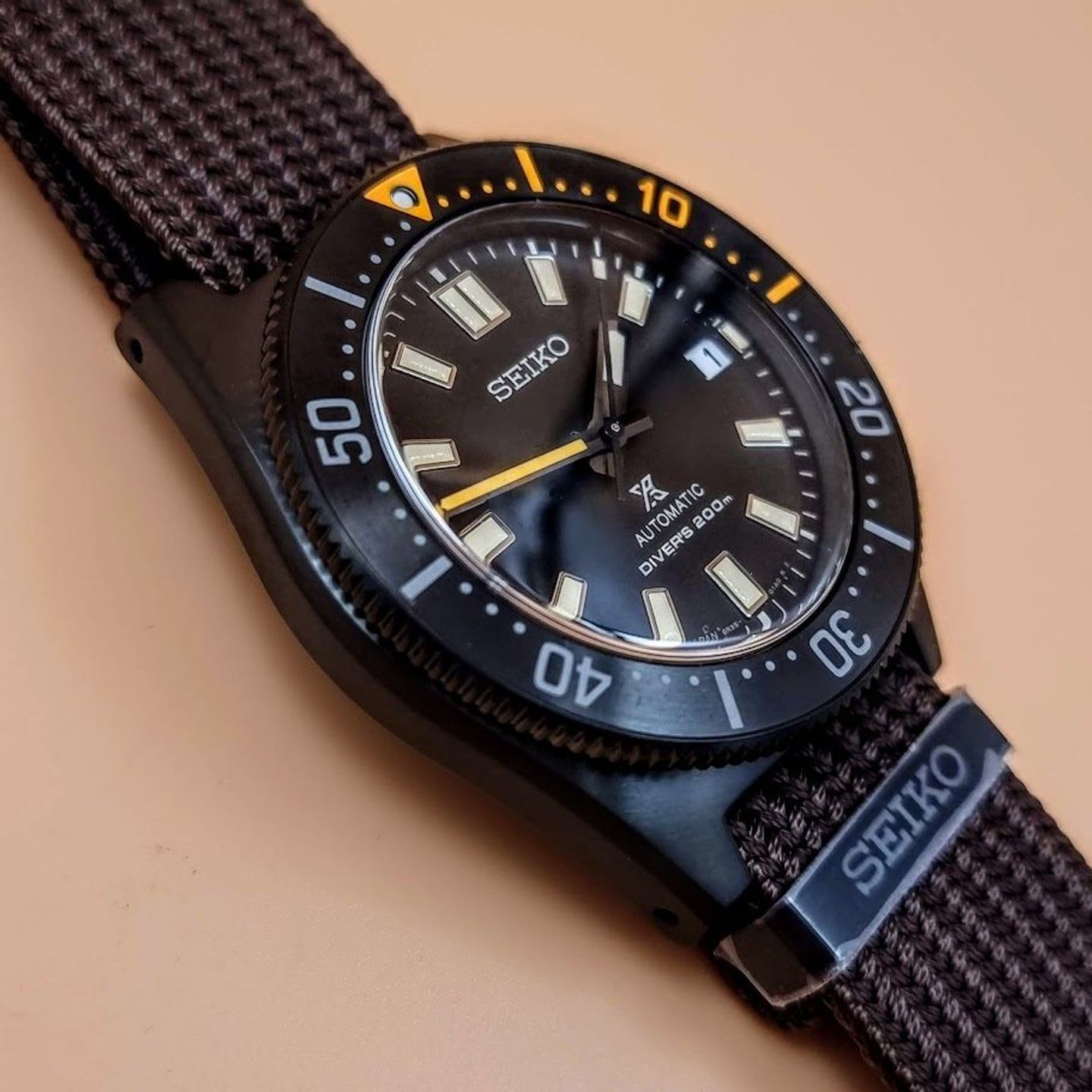 Seiko Prospex SPB253J1 (2025) - Black dial 41 mm Steel case (4/8)