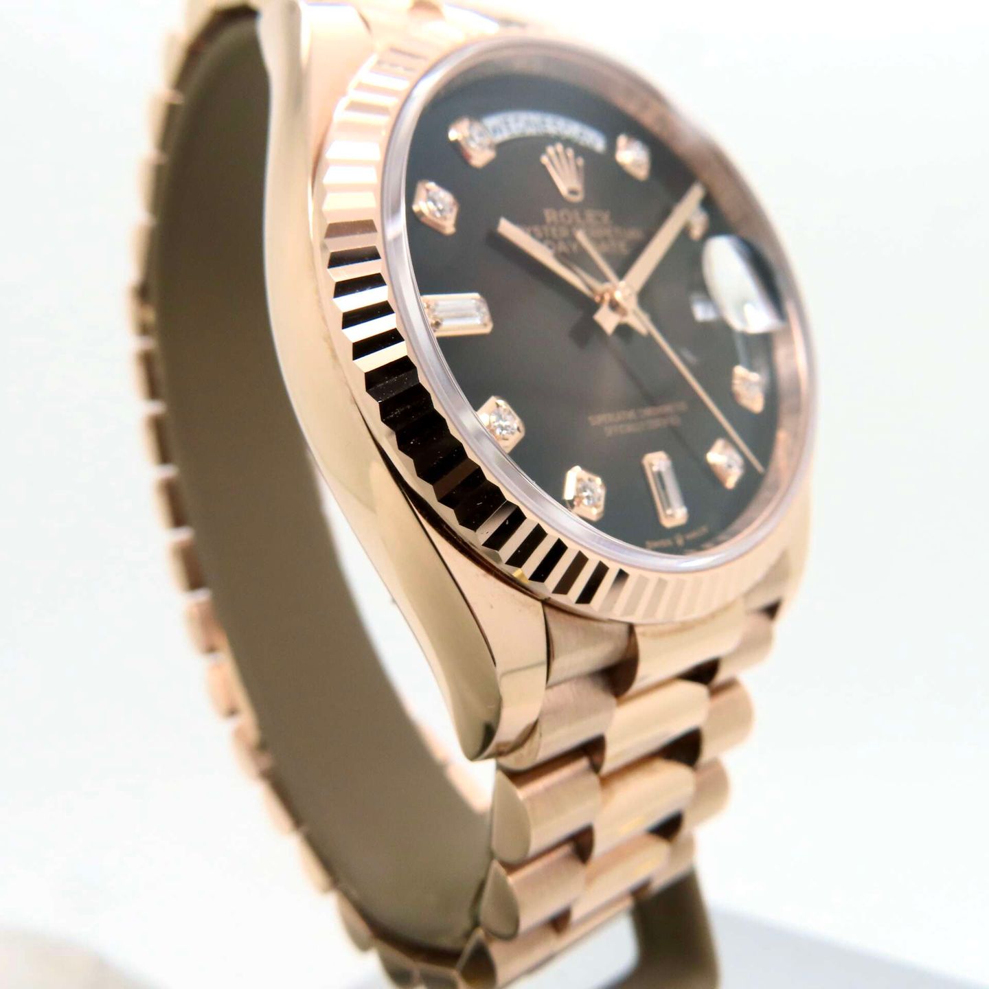 Rolex Day-Date 36 128235 (2023) - Bruin wijzerplaat 36mm Roségoud (4/8)