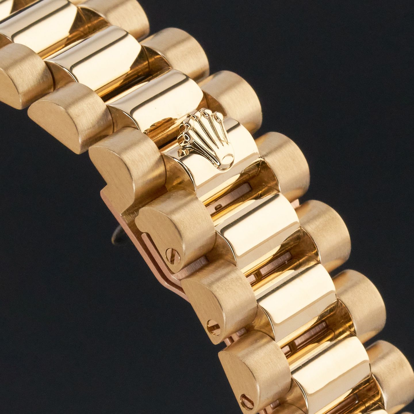 Rolex Day-Date 36 118238 (2000) - Black dial 36 mm Yellow Gold case (8/8)