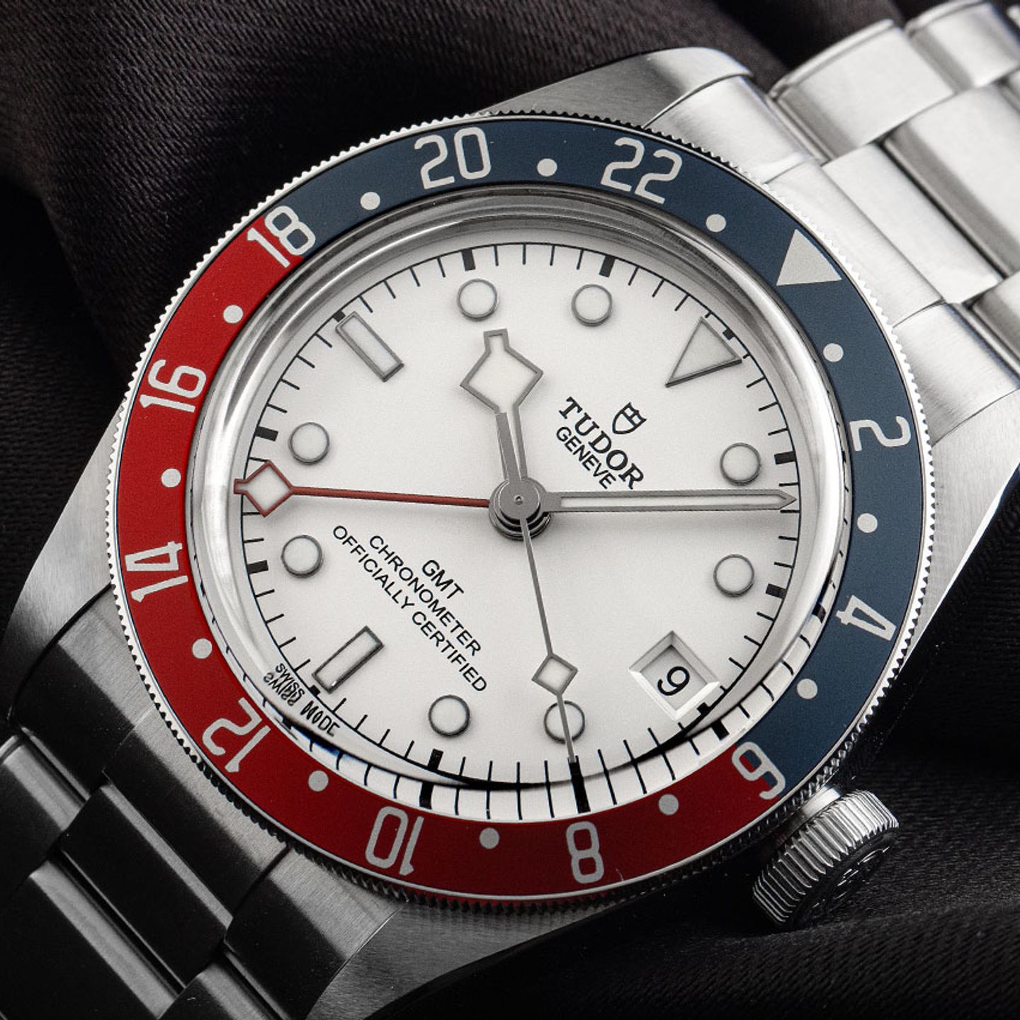 Tudor Black Bay GMT 79830RB (2024) - Wit wijzerplaat 41mm Staal (3/7)