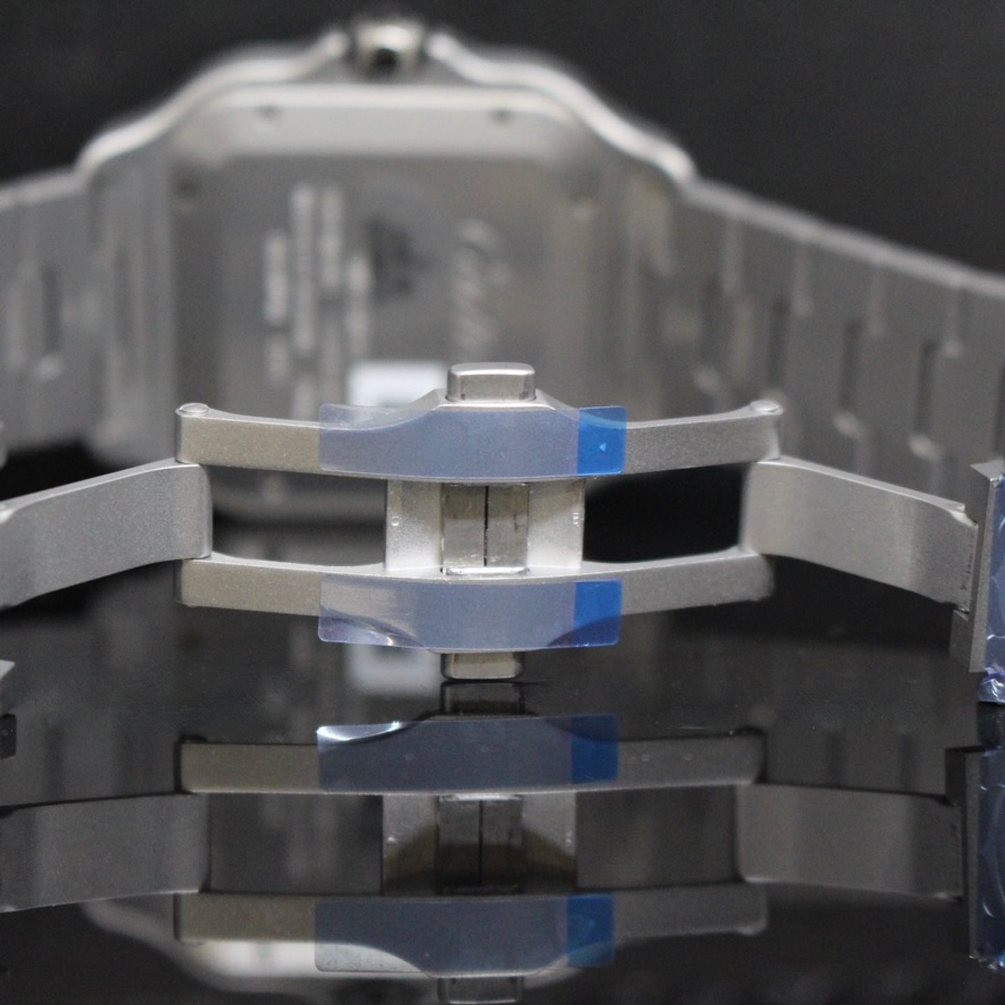 Cartier Santos WSSA0089 (2025) - White dial 40 mm Titanium case (5/7)