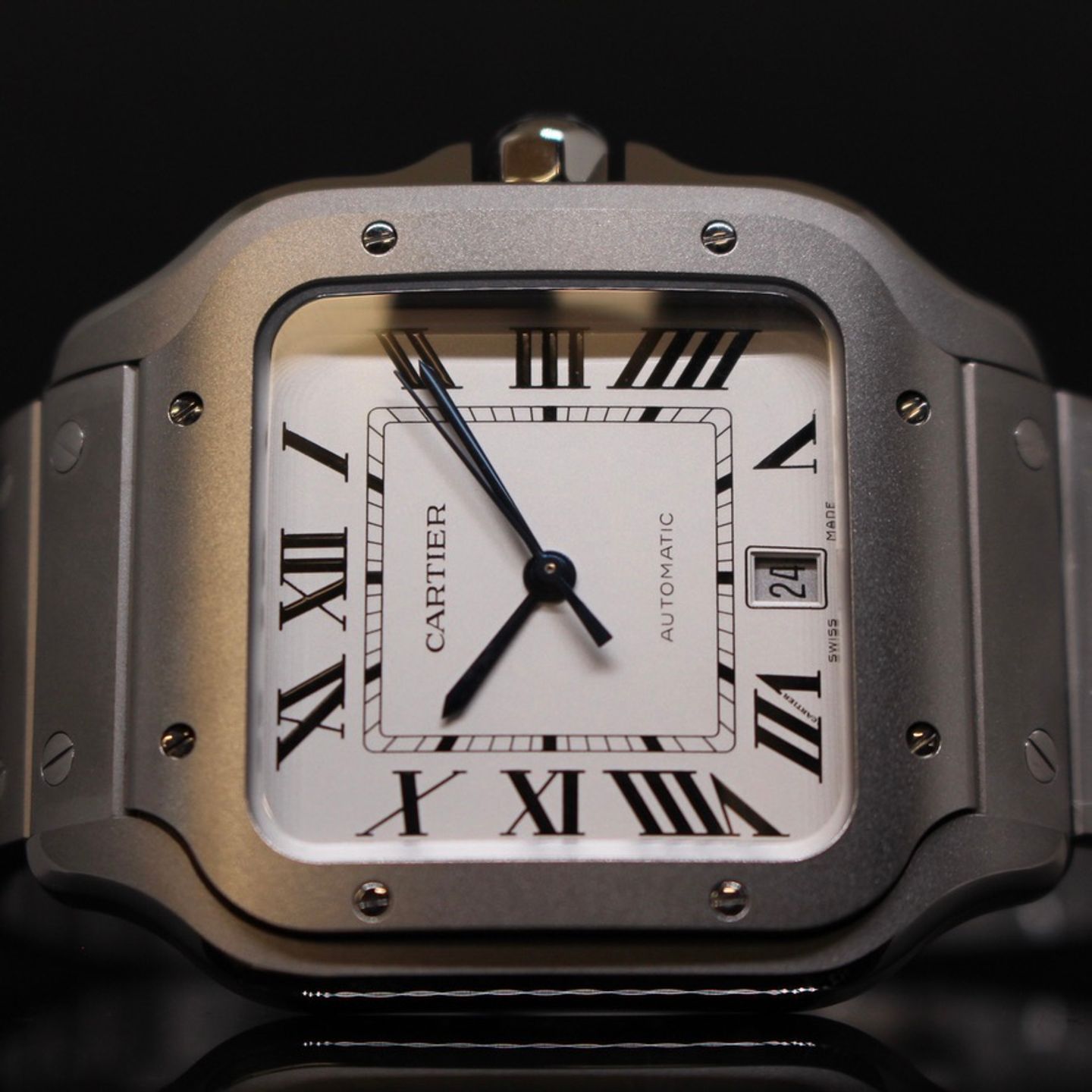 Cartier Santos WSSA0089 (2025) - White dial 40 mm Titanium case (2/7)