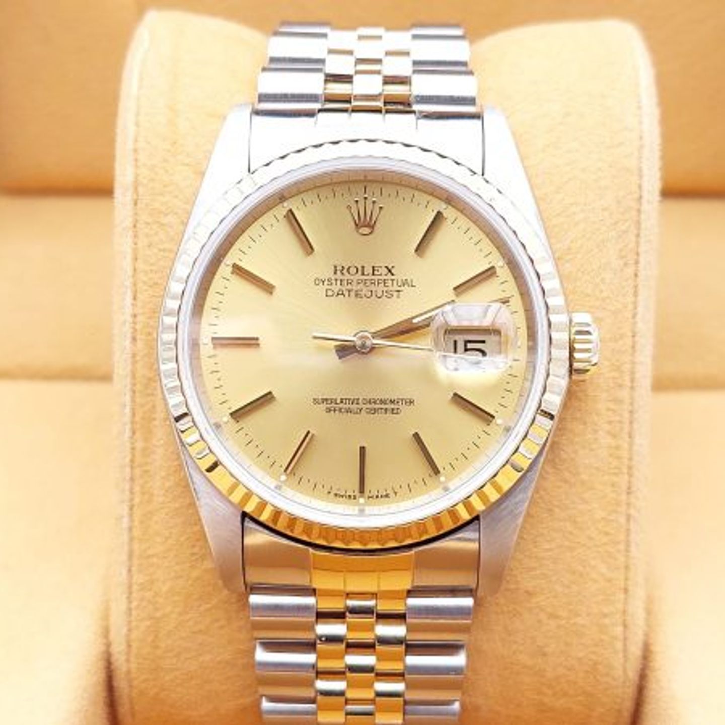 Rolex Datejust 36 16233 (1993) - Champagne dial 36 mm Gold/Steel case (1/8)