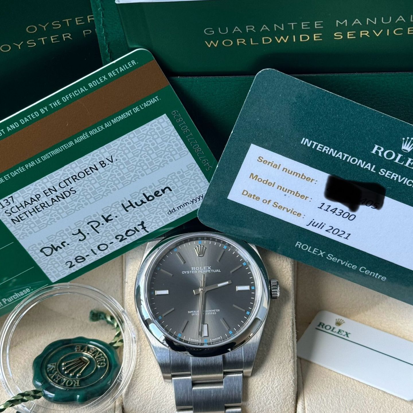 Rolex Oyster Perpetual 39 114300 (2017) - Grey dial 39 mm Steel case (7/7)