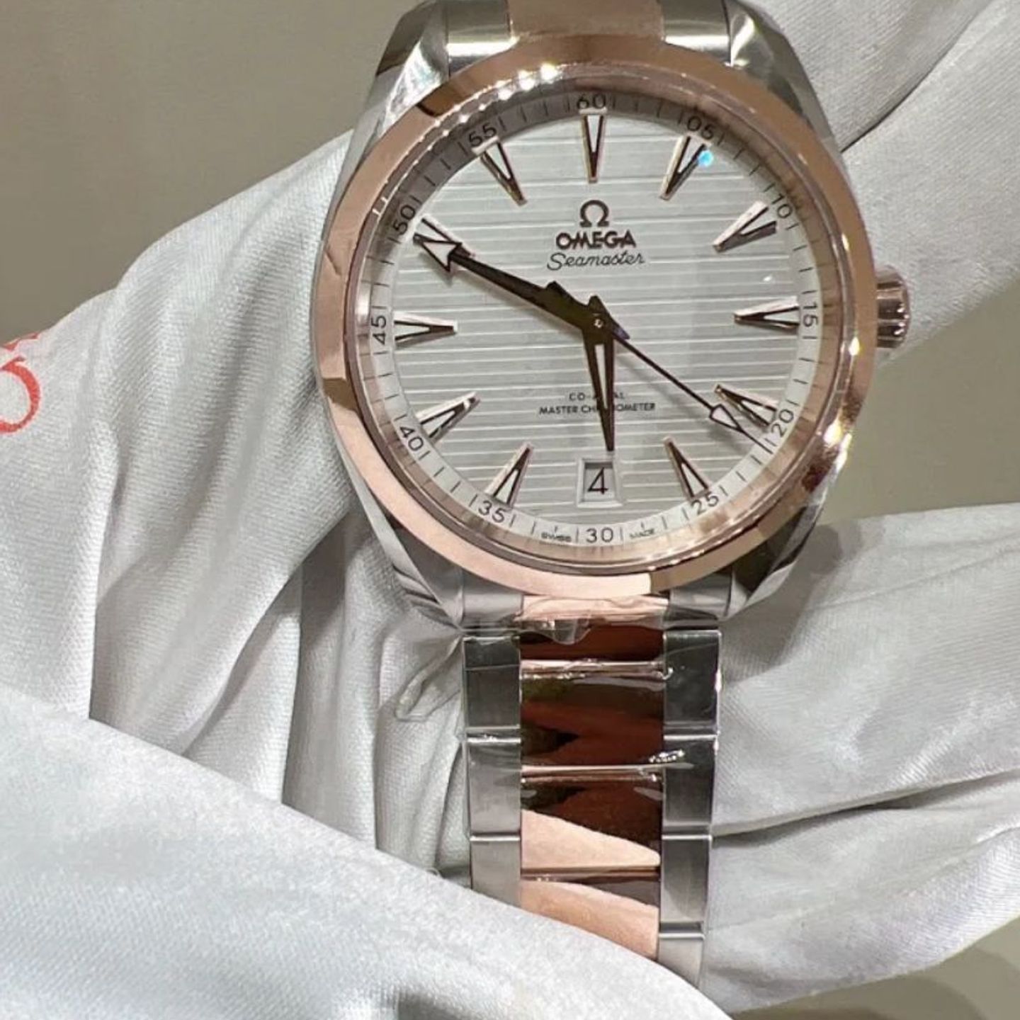 Omega Seamaster Aqua Terra 220.20.41.21.02.001 - (2/3)