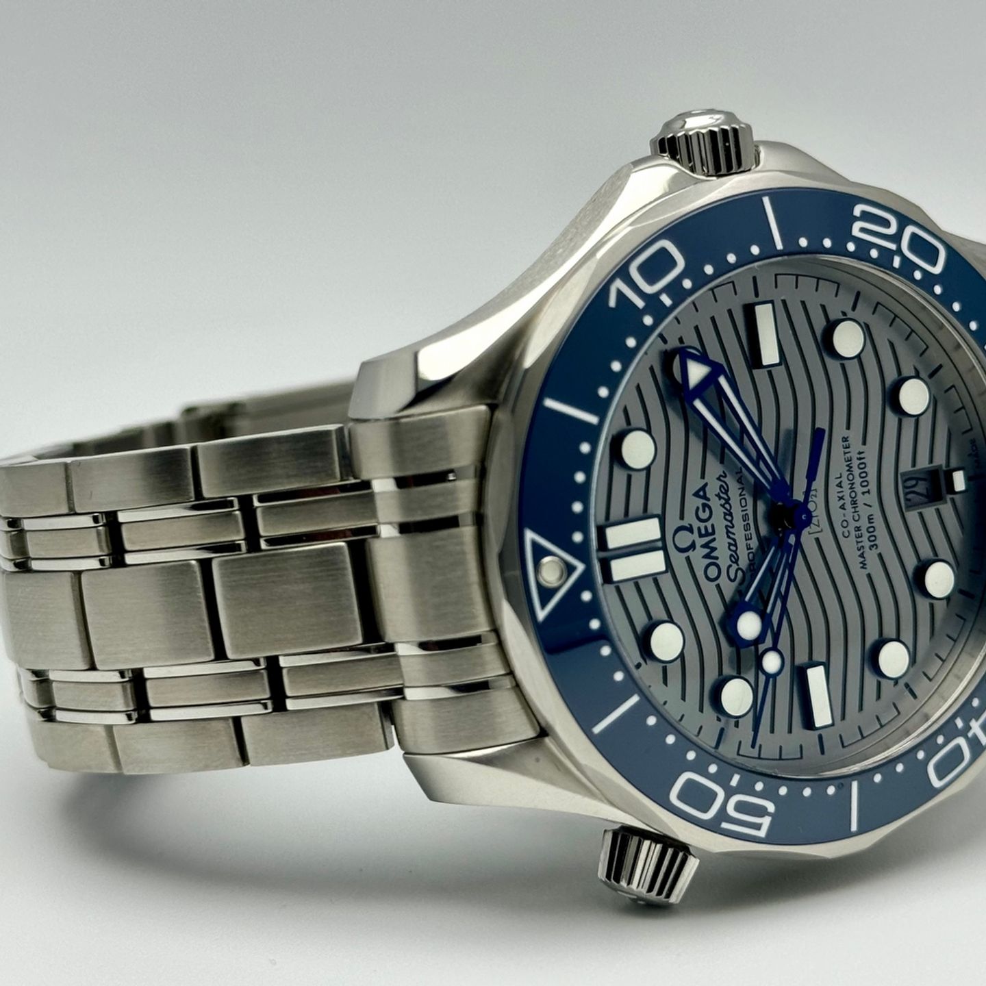 Omega Seamaster Diver 300 M 210.32.42.20.06.001 - (9/10)