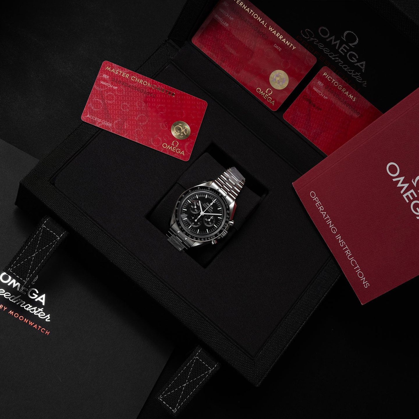 Omega Speedmaster Professional Moonwatch 310.30.42.50.01.002 (2025) - Zwart wijzerplaat 42mm Staal (7/7)